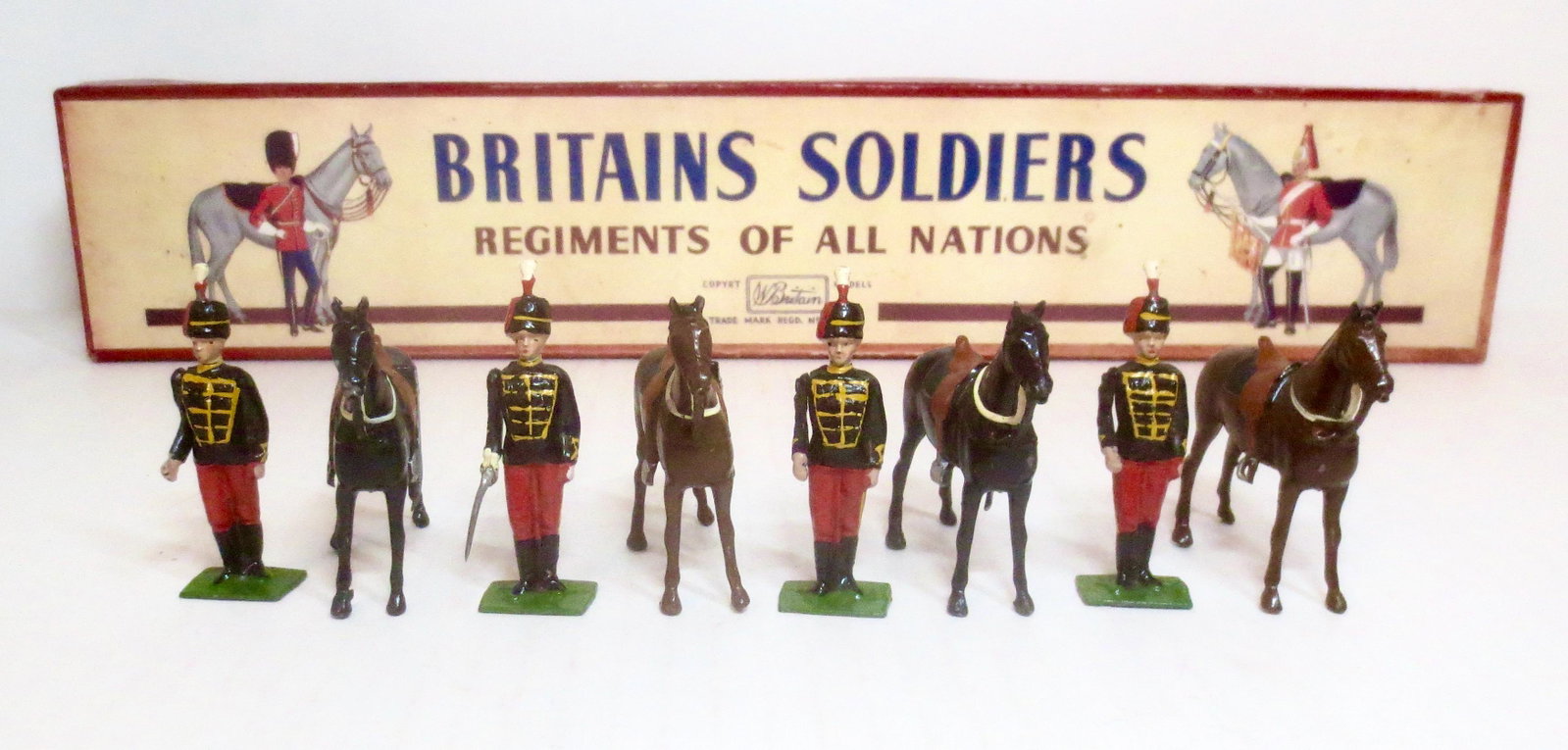 Britains #182 Prince Albert's Own 11th Hussars: Dismounted. Post war issue. 8 pieces. Near mint condition. Box good (missing tie card, one top corner split).