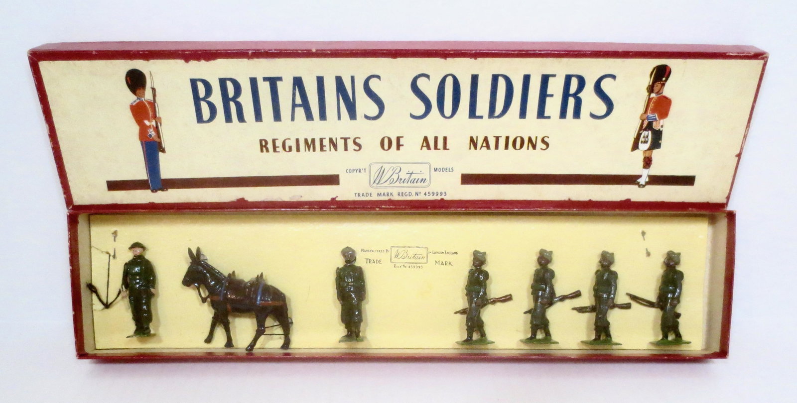 Britains #1893 Indian Army Service Corps: Post war issue. 7 pieces. Mint condition, tied to card in an excellent box.
