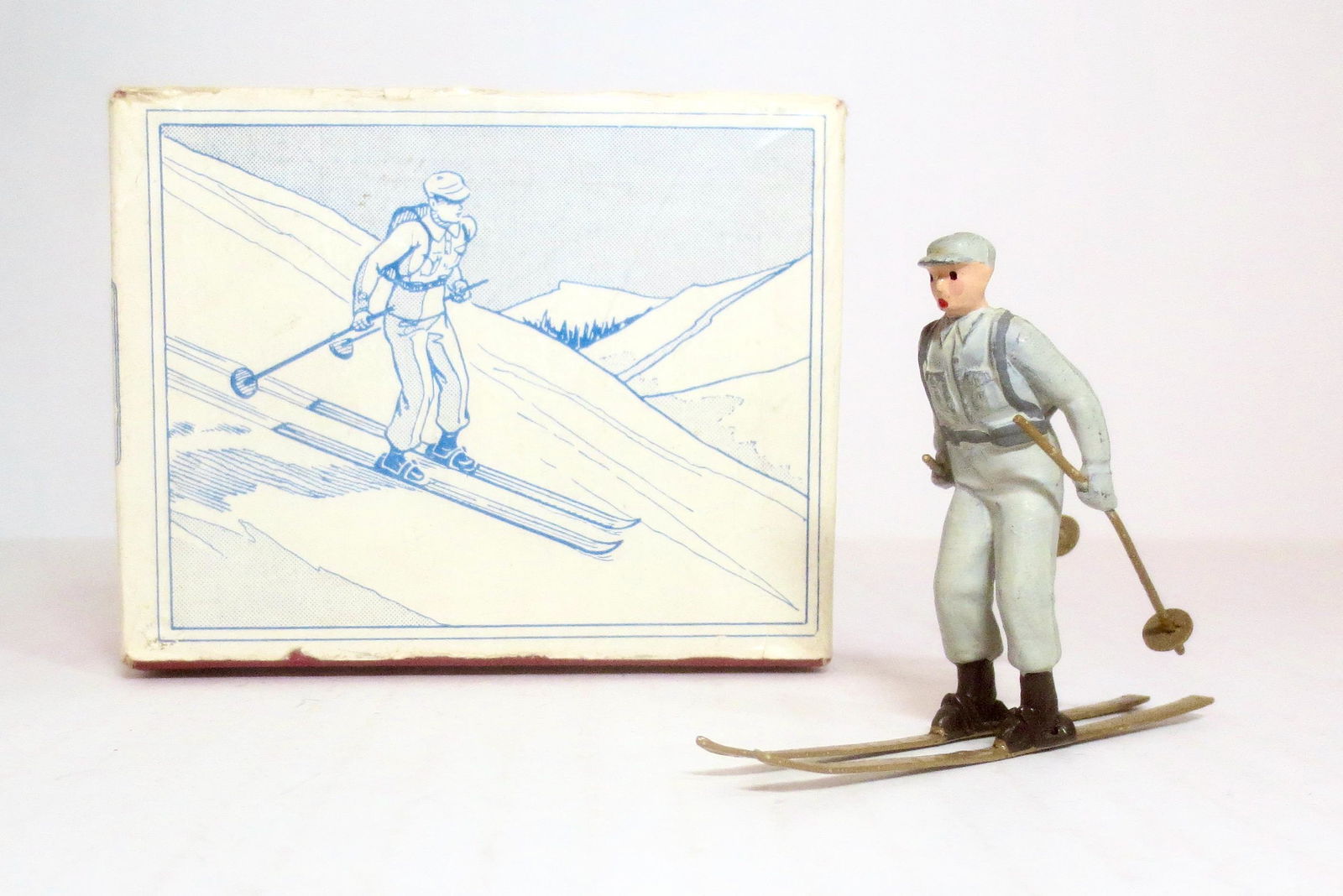 Britains #2037 Ski Trooper (1 of 1)