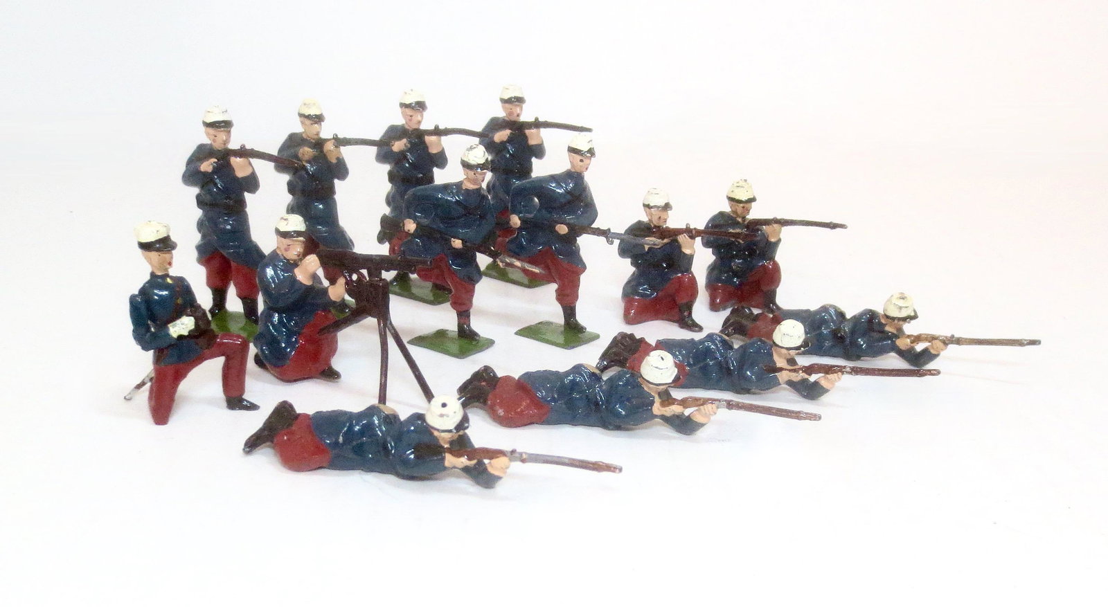 Britains #2095 French Foreign Legion: Post war issue, circa 1954-1959. 14 pieces. Near mint to excellent condition. Unboxed.