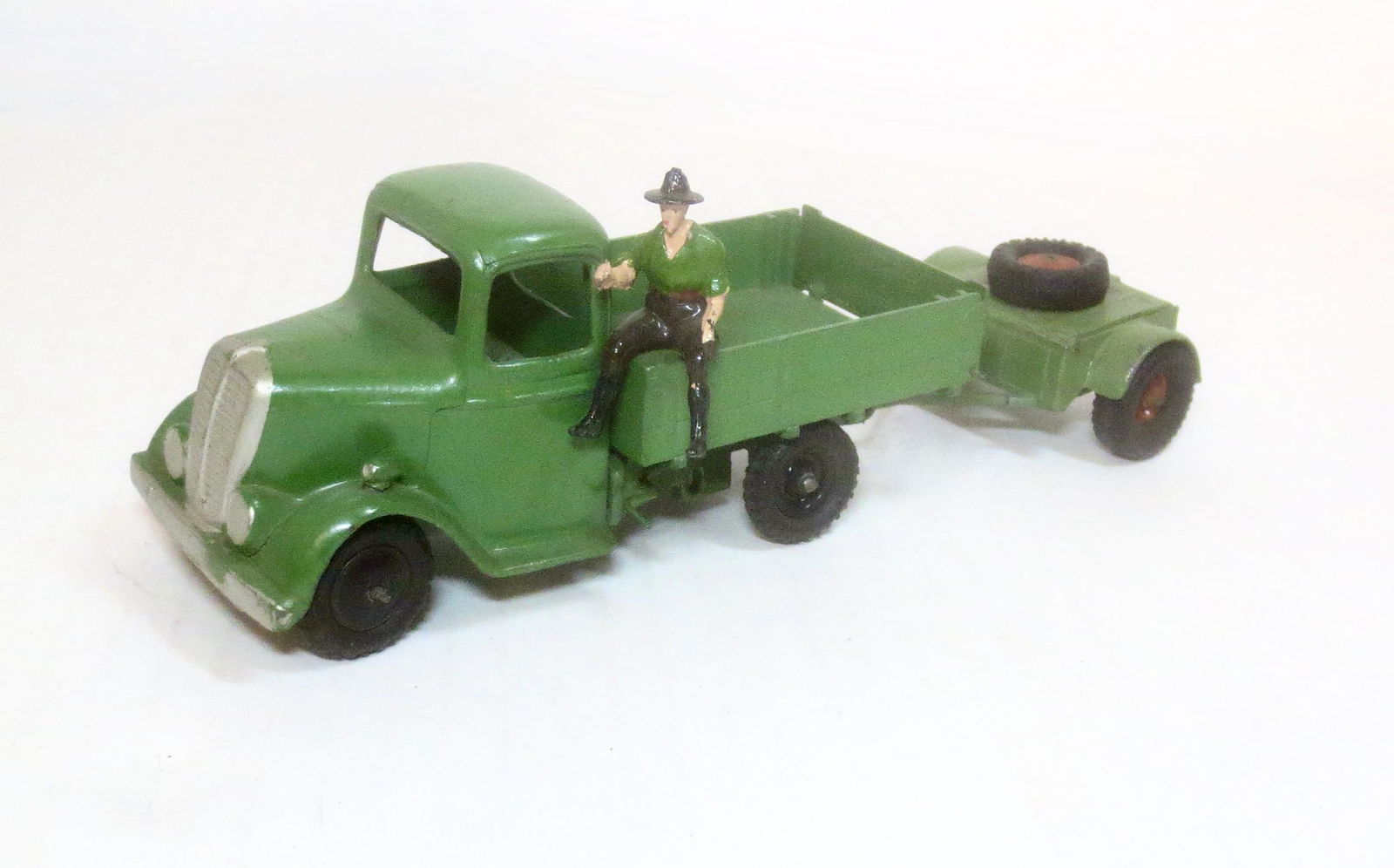 Britains #59F 4-Wheeled Tipping Farm Lorry (1 of 1)