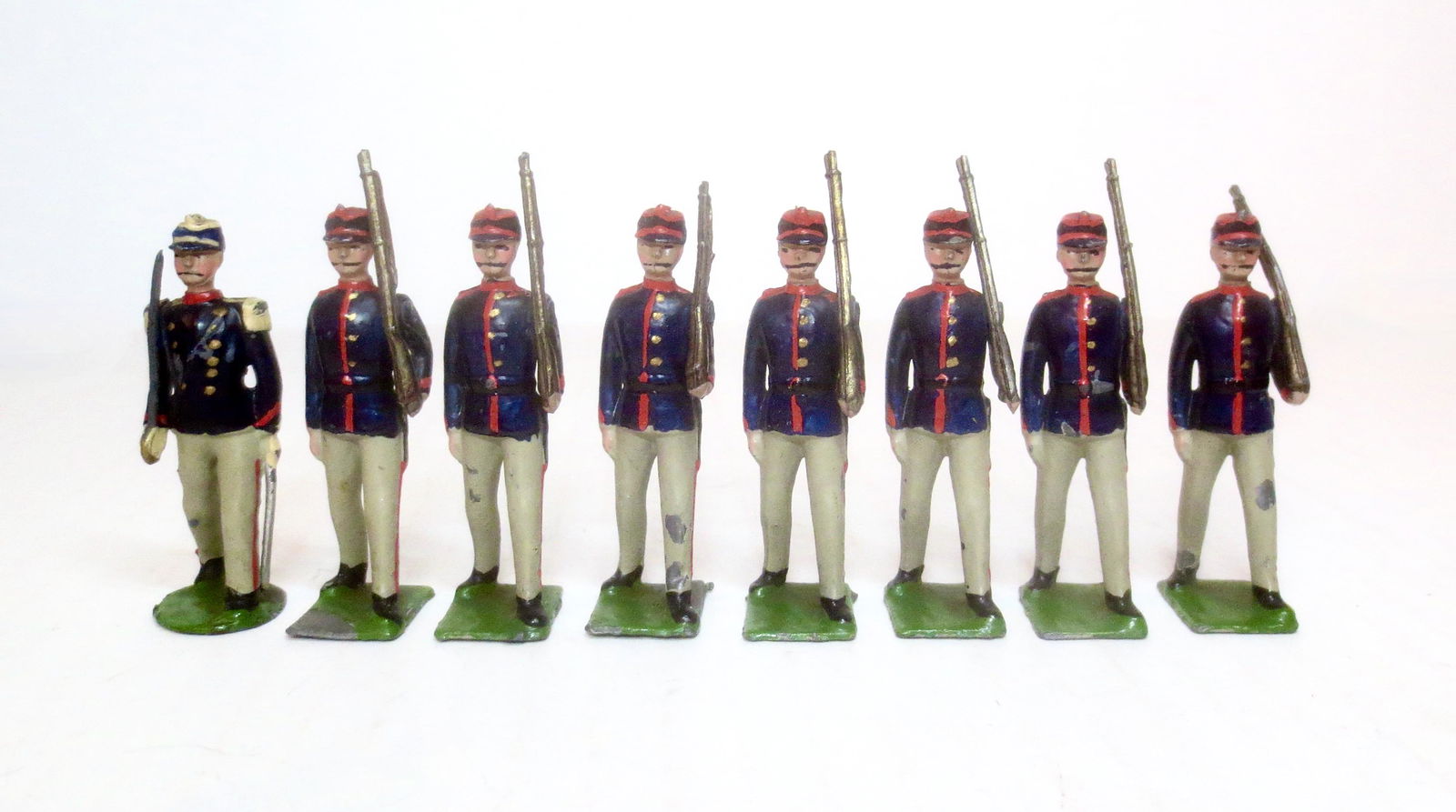 Britains RARE #166 Italian Infantry (1 of 1)