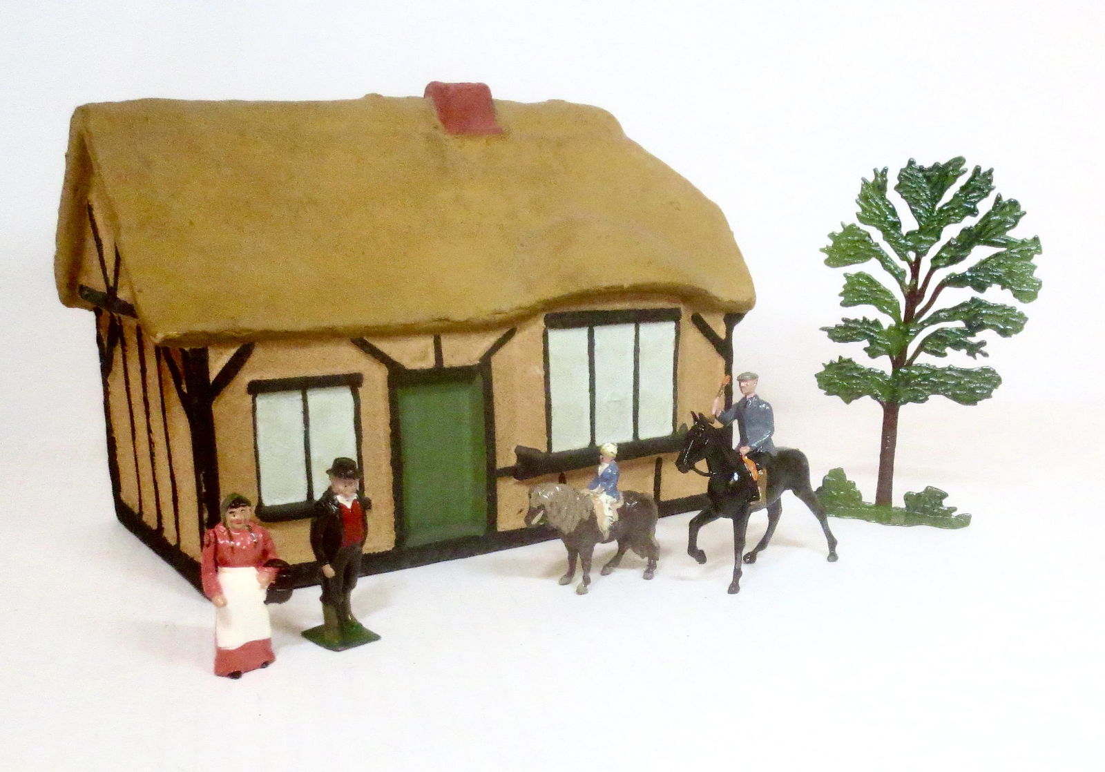 Britains VERY RARE #44F Country Cottage (1 of 1)