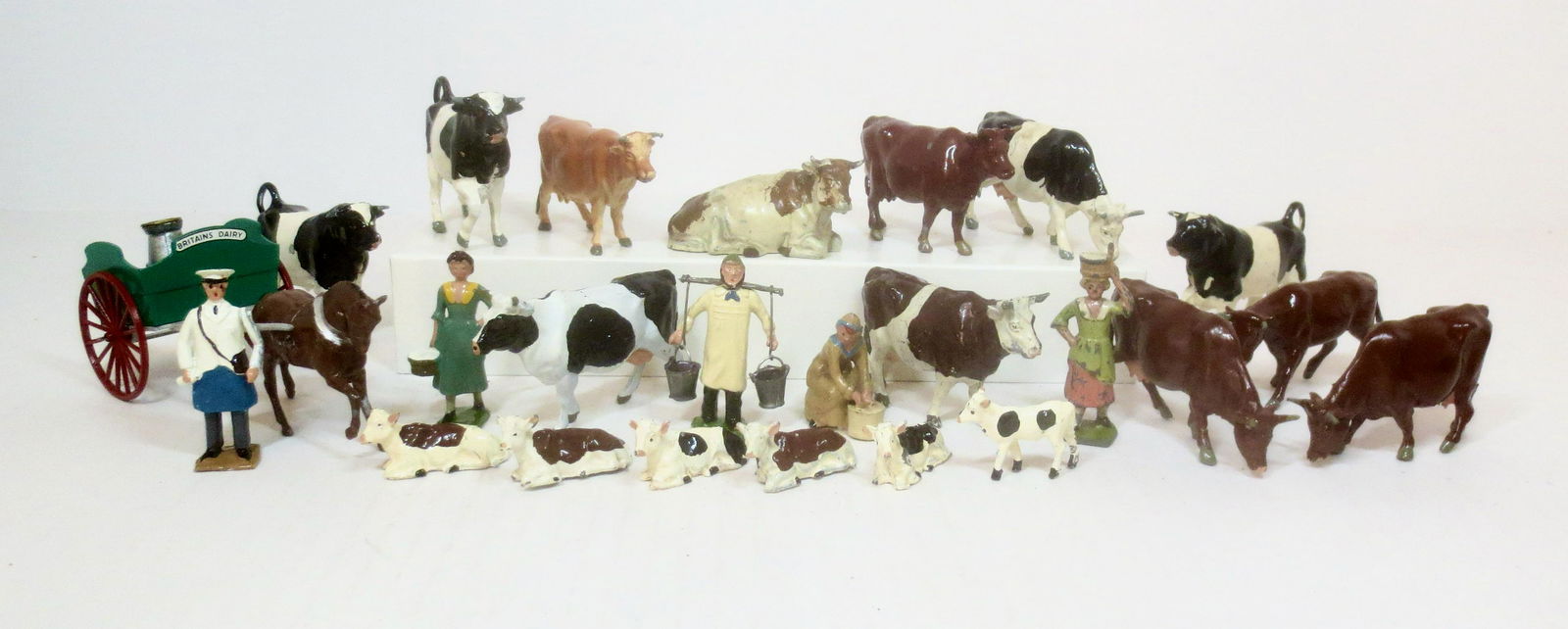 Britains Farm & Dairy Type Assortment (1 of 1)