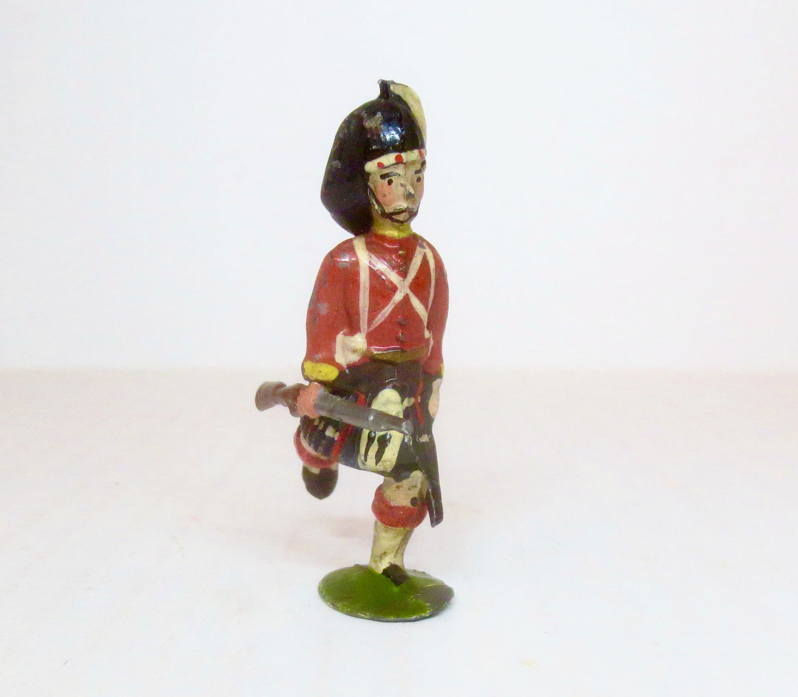 Britains RARE Plug Handed Black Watch Highlander (1 of 1)