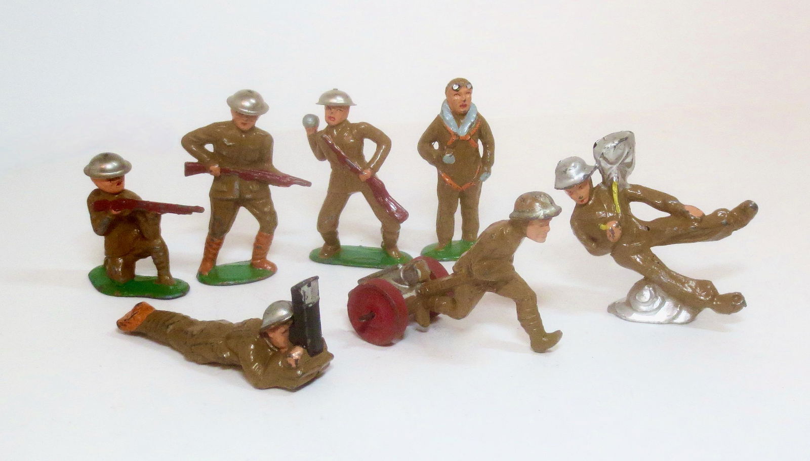 Barclay & Manoil Dimestore Soldiers (1 of 1)
