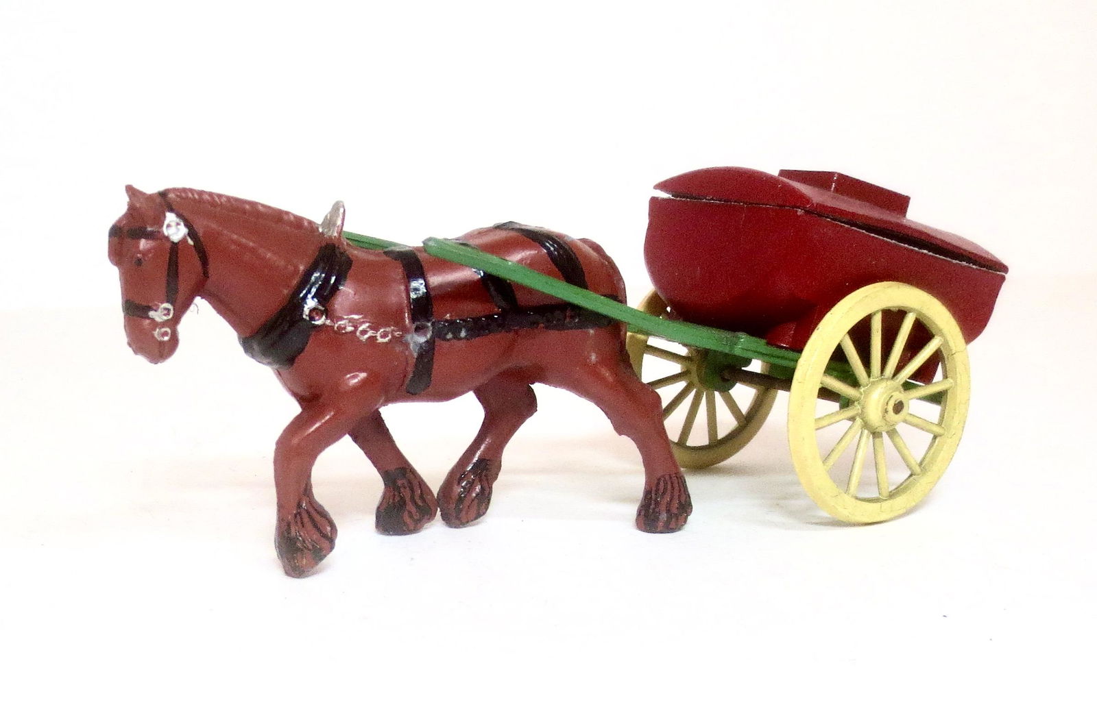 Timpo RARE Horse Drawn Water Cart (1 of 1)