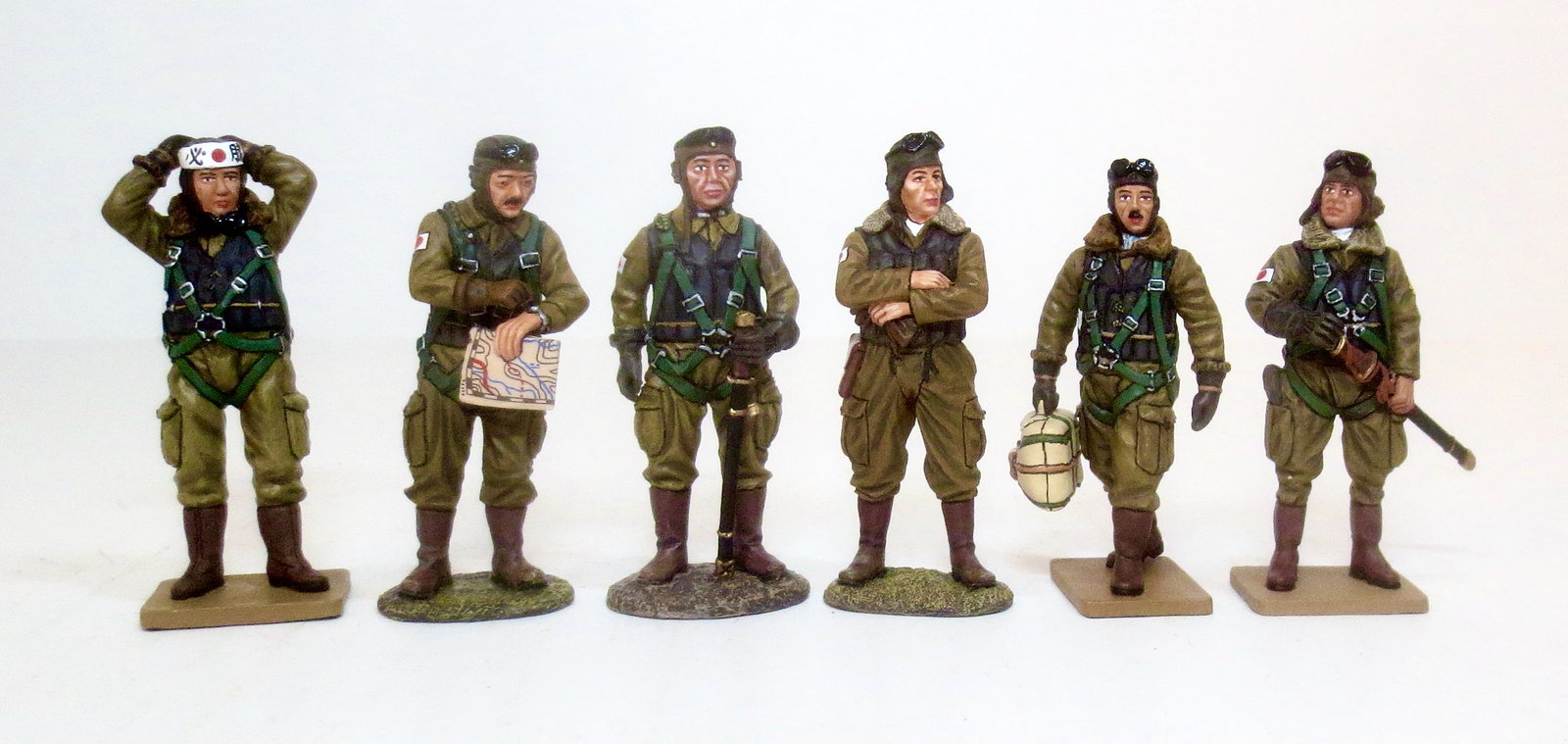 King & Country Pilots of Imperial Japan: 6 pieces. Mint to near mint condition. Unboxed.