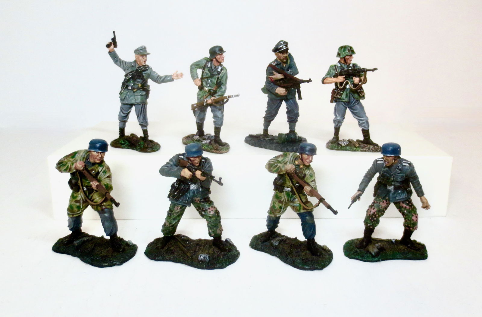 Collectors Showcase WW2 Assortment (1 of 1)