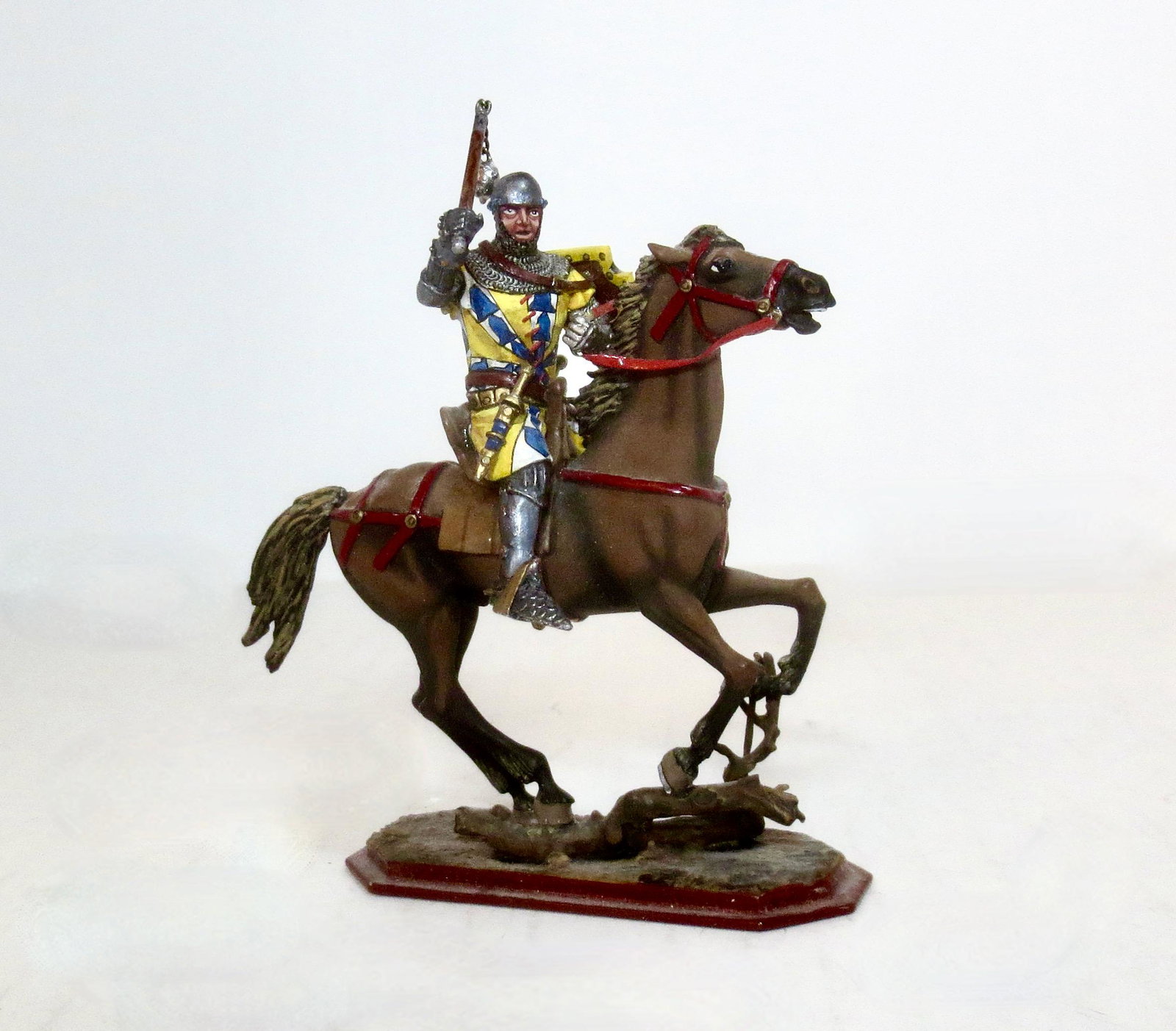 St. Petersburg Mounted Knight with Mace: Highly detailed. Near mint condition. Unboxed.