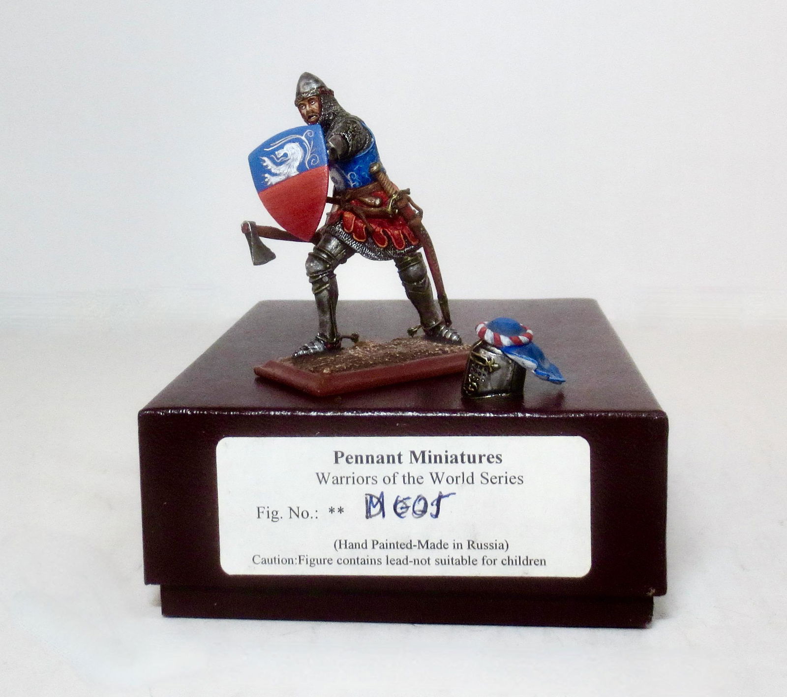 Pennant Miniatures Medieval Knight with Axe (1 of 1)