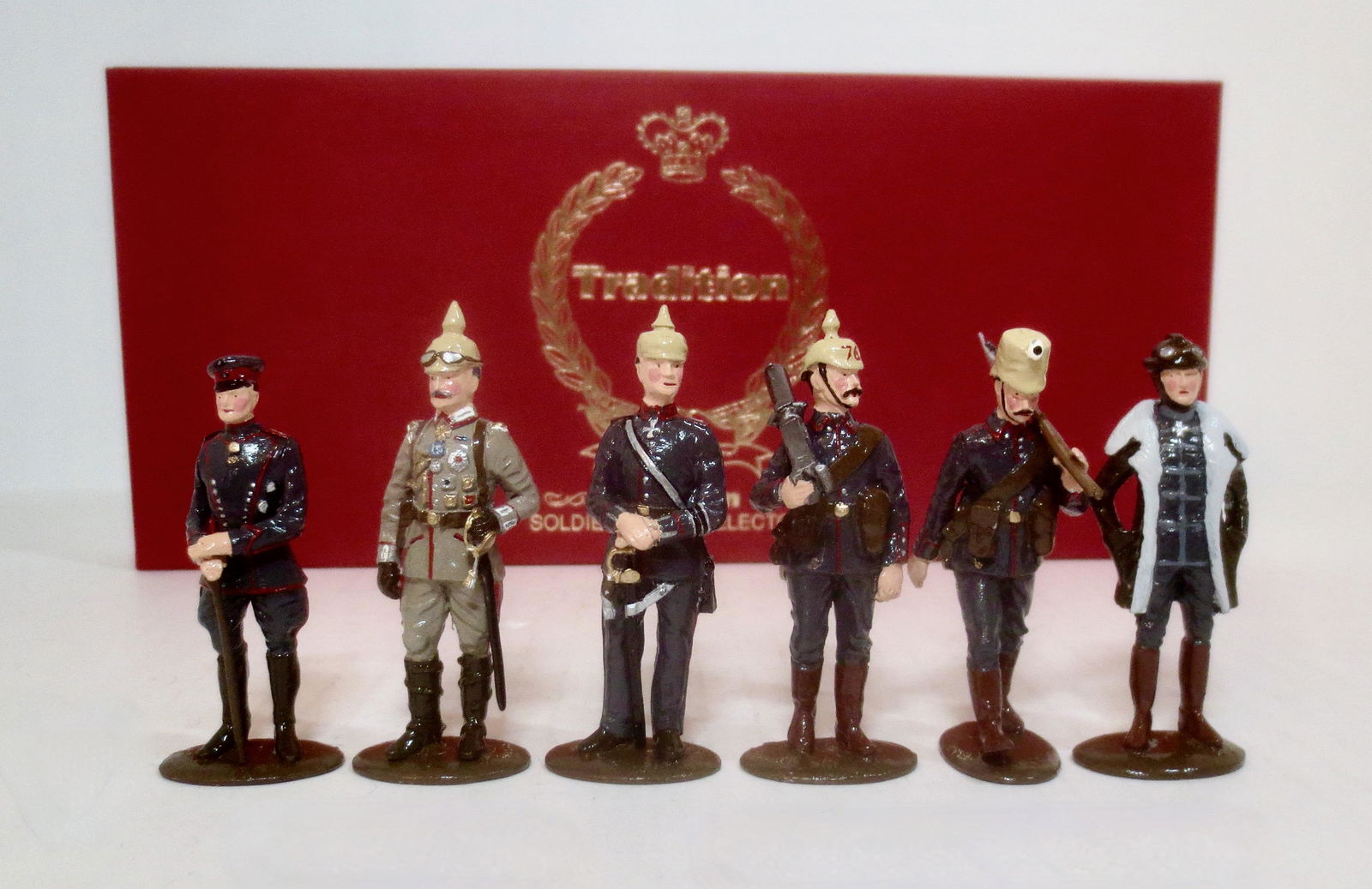 Tradition Christmas 2016 Set (1 of 1)