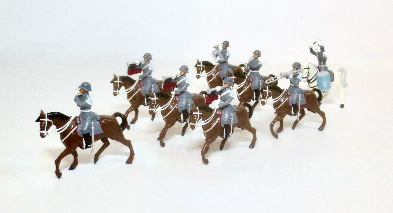 Hiriart Mounted Band (1 of 1)