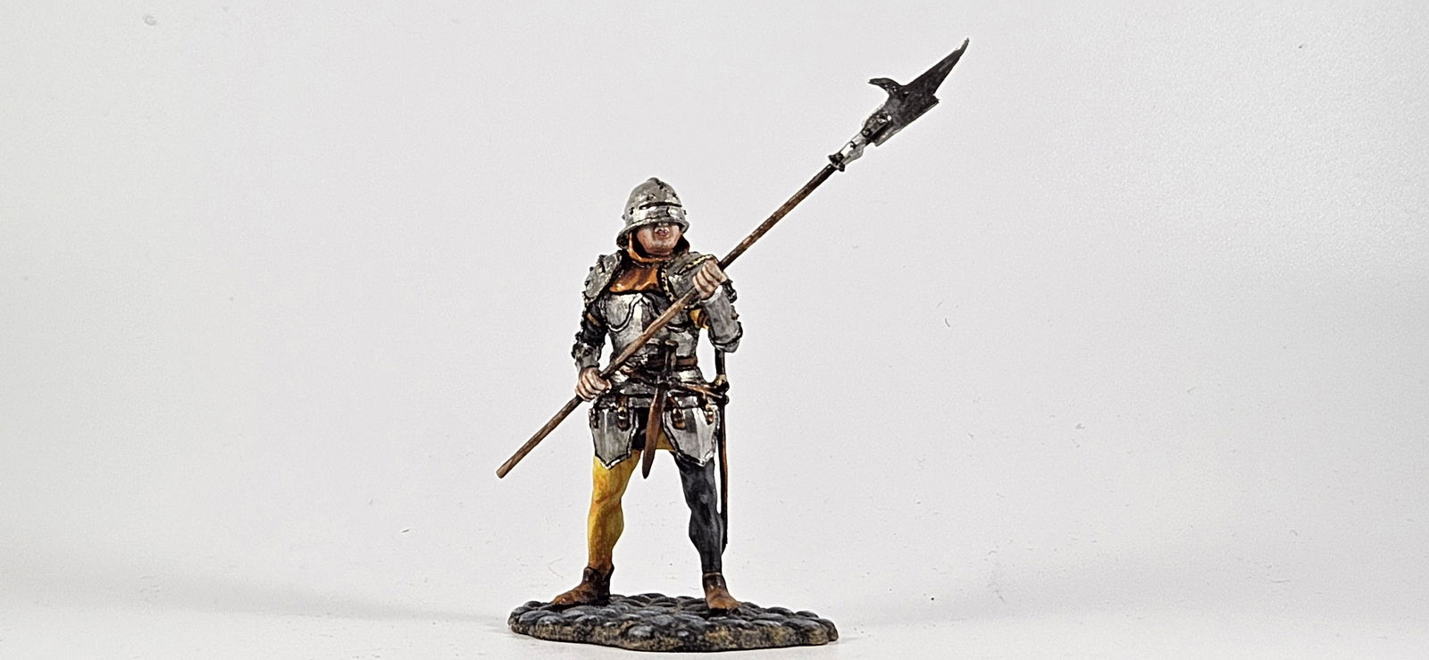 Bijato St. Petersburg Medieval German Knight (1 of 4)