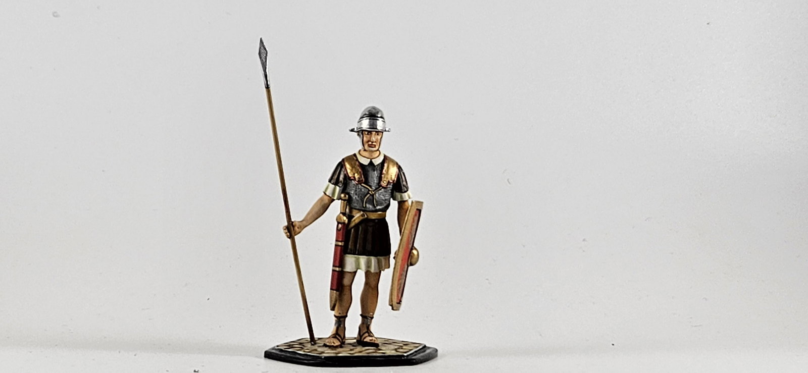 Lasset 65mm Roman Legion Jean Abell: Lasset 65mm Roman Legion with Spear painted by Jean Abell. Excellent condition connoisseur figure, 1 piece