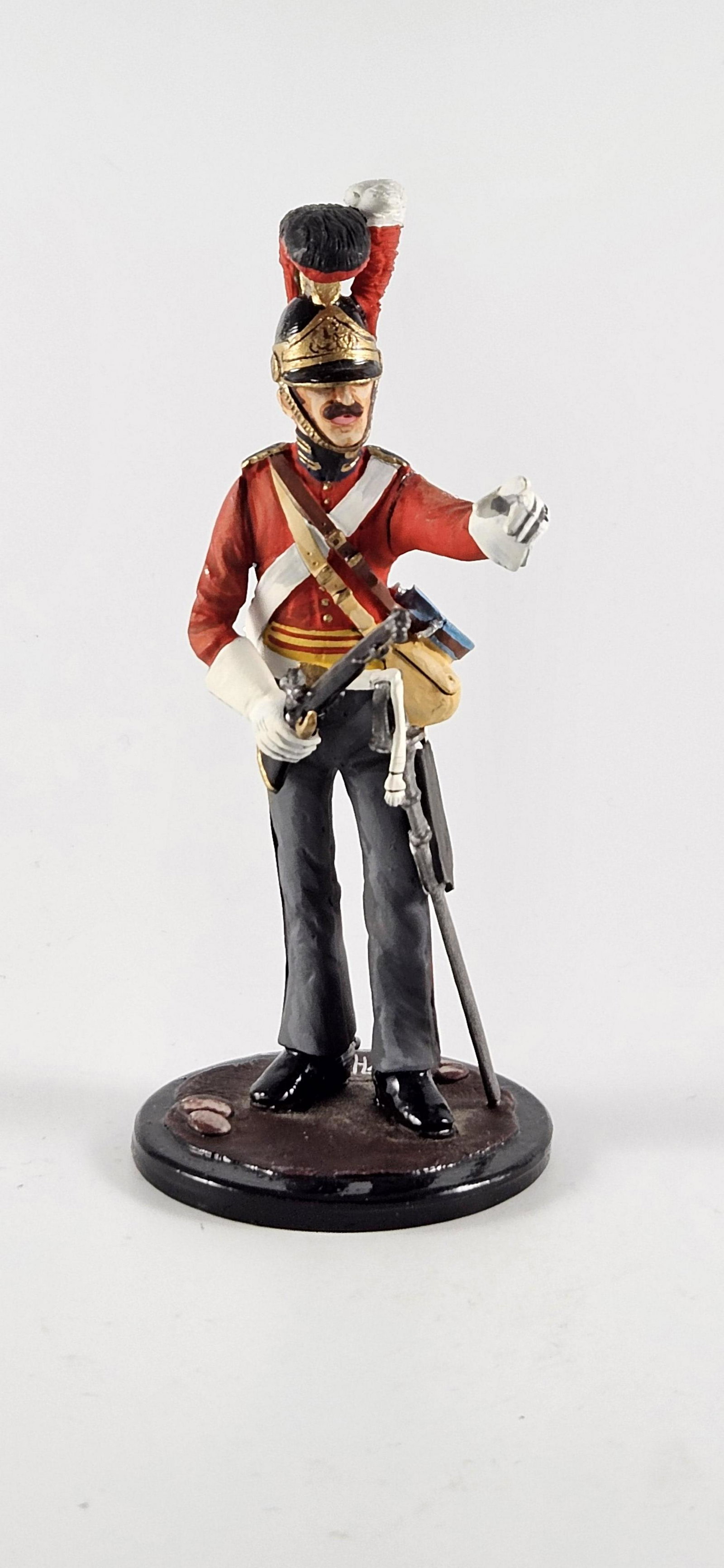 Tradition 80mm Hearne British Cavalry: Tradition 80mm painted by Vera Hearne - British Household Cavalry. Excellent condition unboxed. 1 piece.