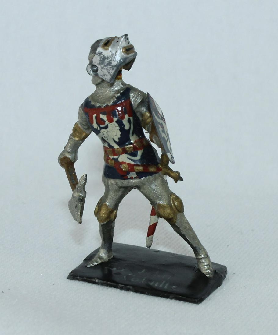 Courtenay Sir John Colville: Position 18. Sir John Colville. Movable Visor. 1 Piece. Condition Very Good. Paint Chips to Shield.