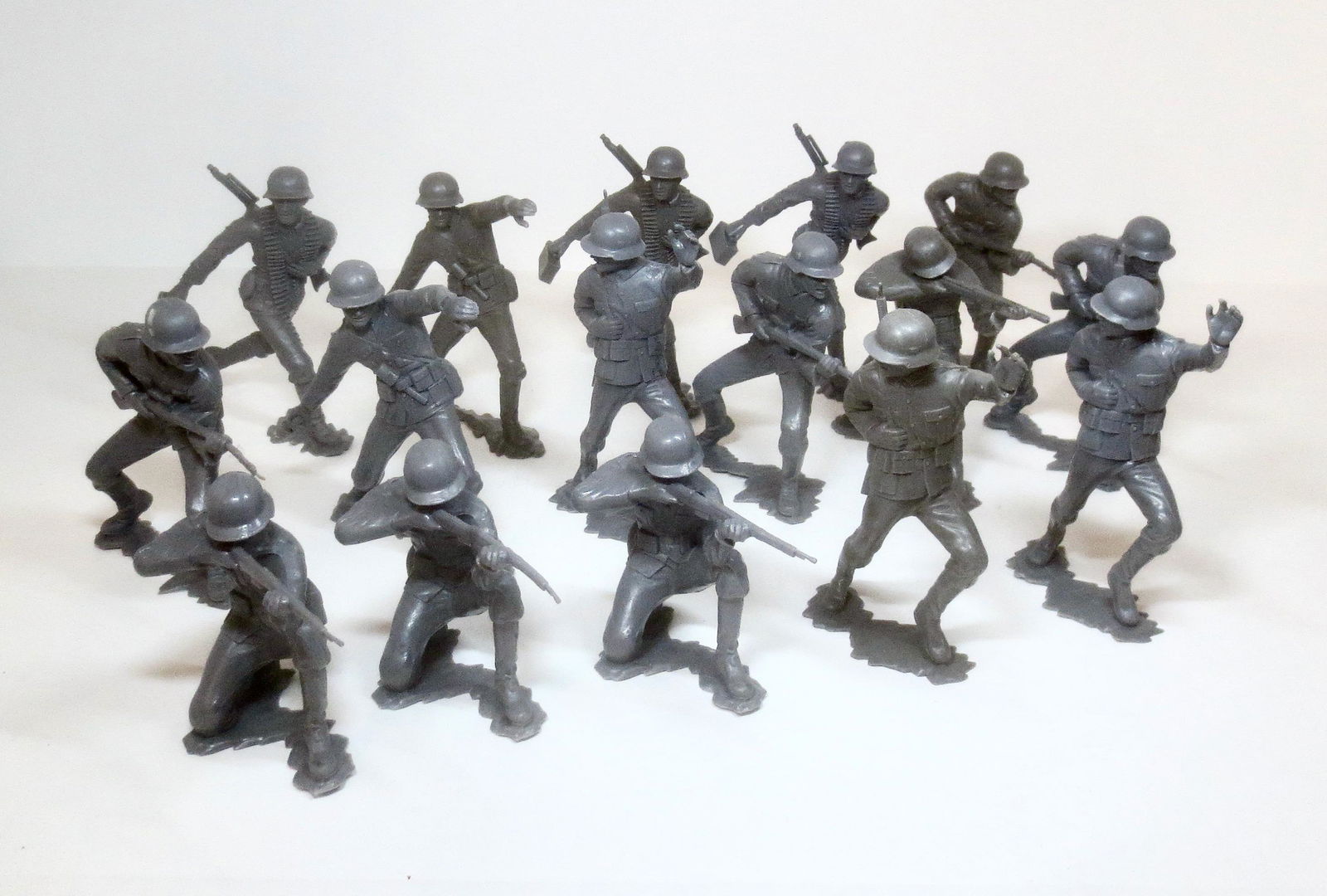 Marx Extra Large Scale WW2 German Infantry (1 of 1)
