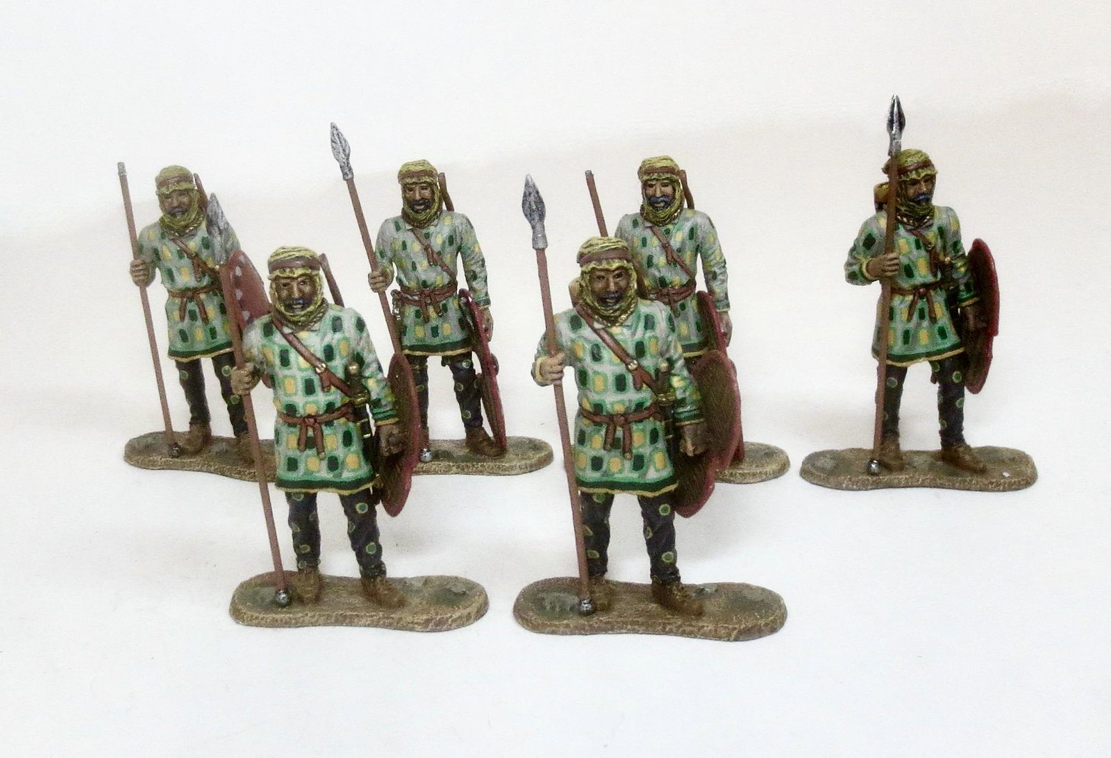 East of Eden Persian Immortals Royal Guard: 6 pieces. Two missing spear tips, others in mint condition. Unboxed.