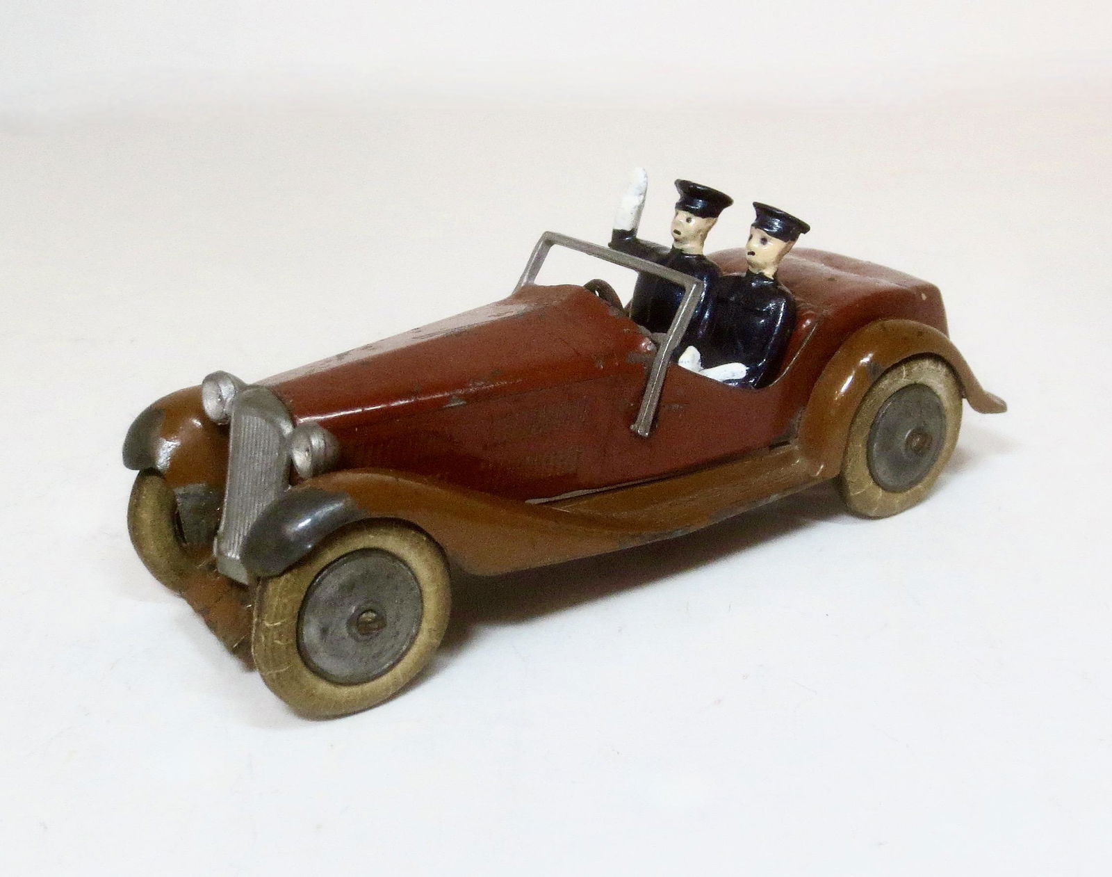 Britains #1413 Police Car Rare Colour Variant (1 of 1)