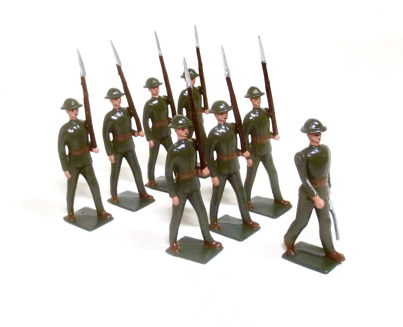 Britains Reproduction Scots Guards: In steel helmets. 8 pieces. Near mint condition. Unboxed.