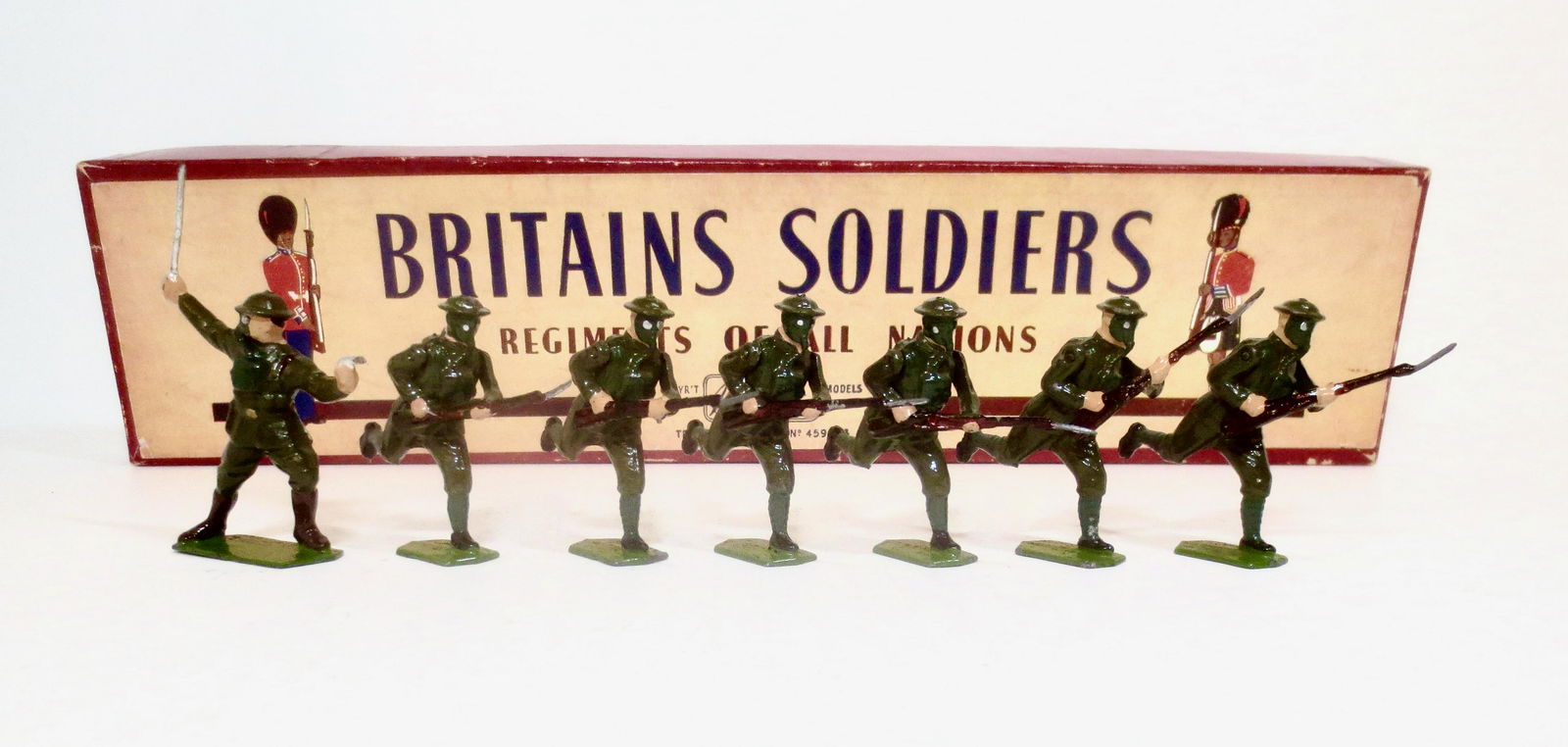 Britains #1613 British Infantry in Action (1 of 1)