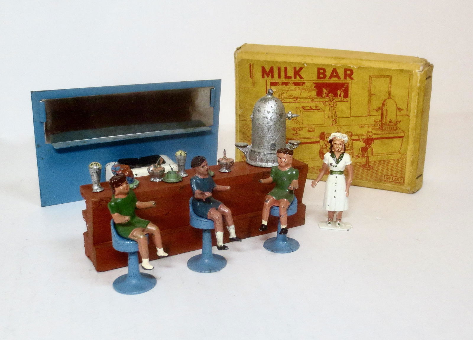 Crescent RARE Milk Bar Set (1 of 1)