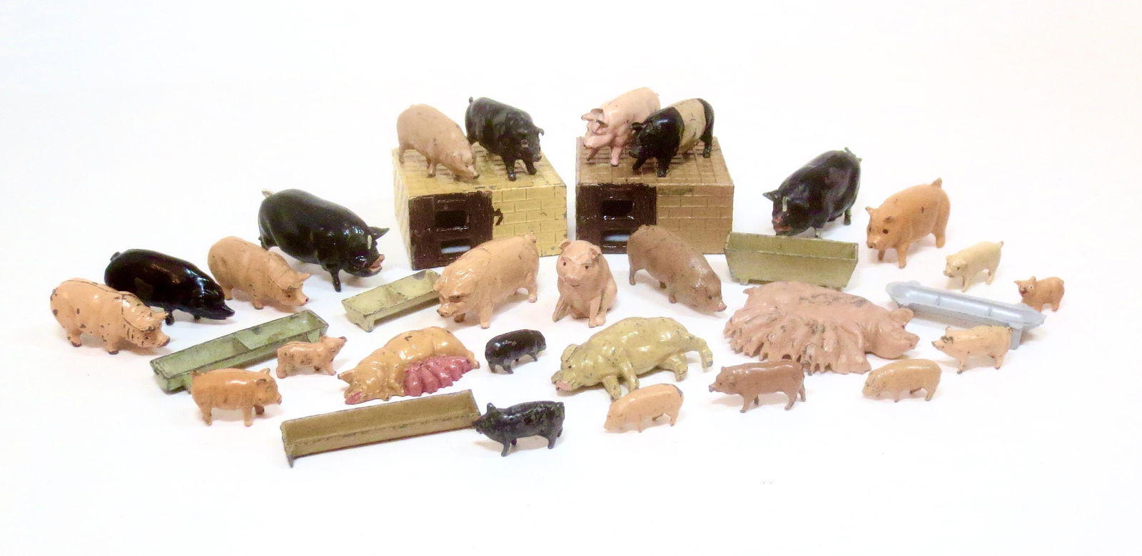 Large Lot of British Makers Farm Pigs & Accessorie (1 of 1)