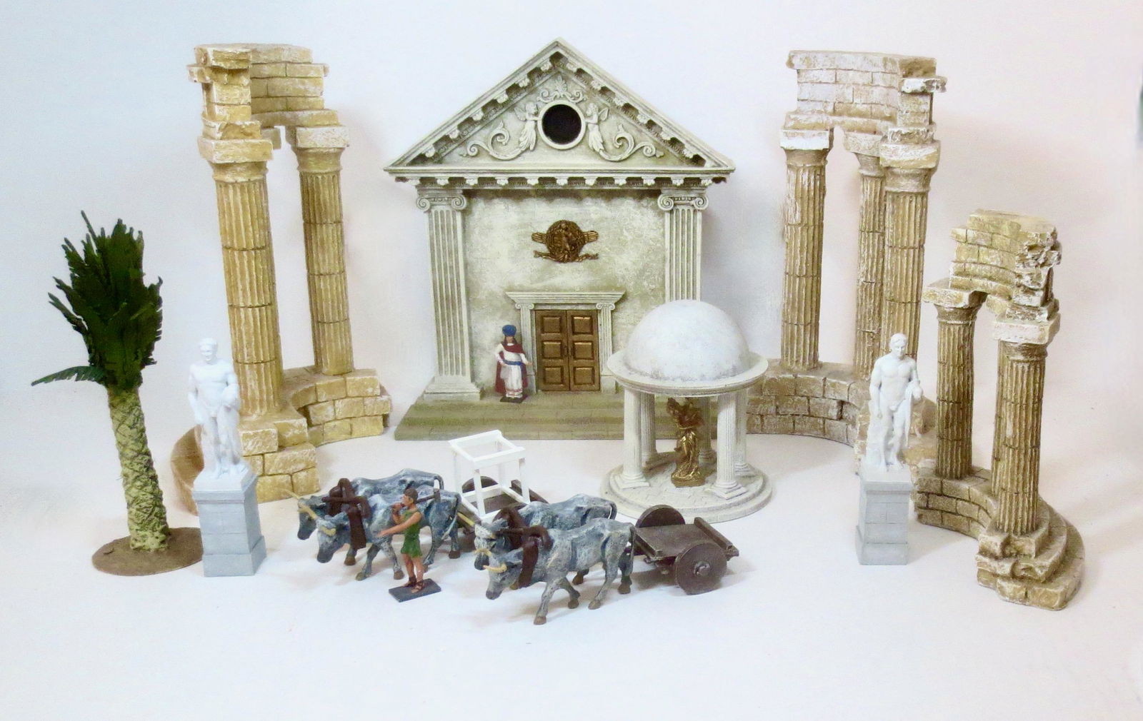 Roman Ruins, Buildings, Figures & Accessories (1 of 1)