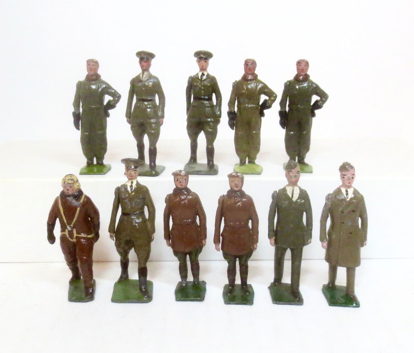 Britains U.S. & RAF Air Force Figures (1 of 1)
