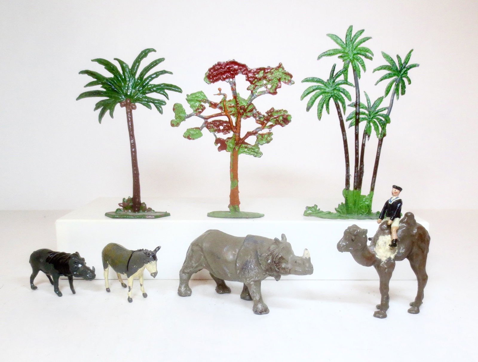 Assorted Zoo Figures & Trees (1 of 1)