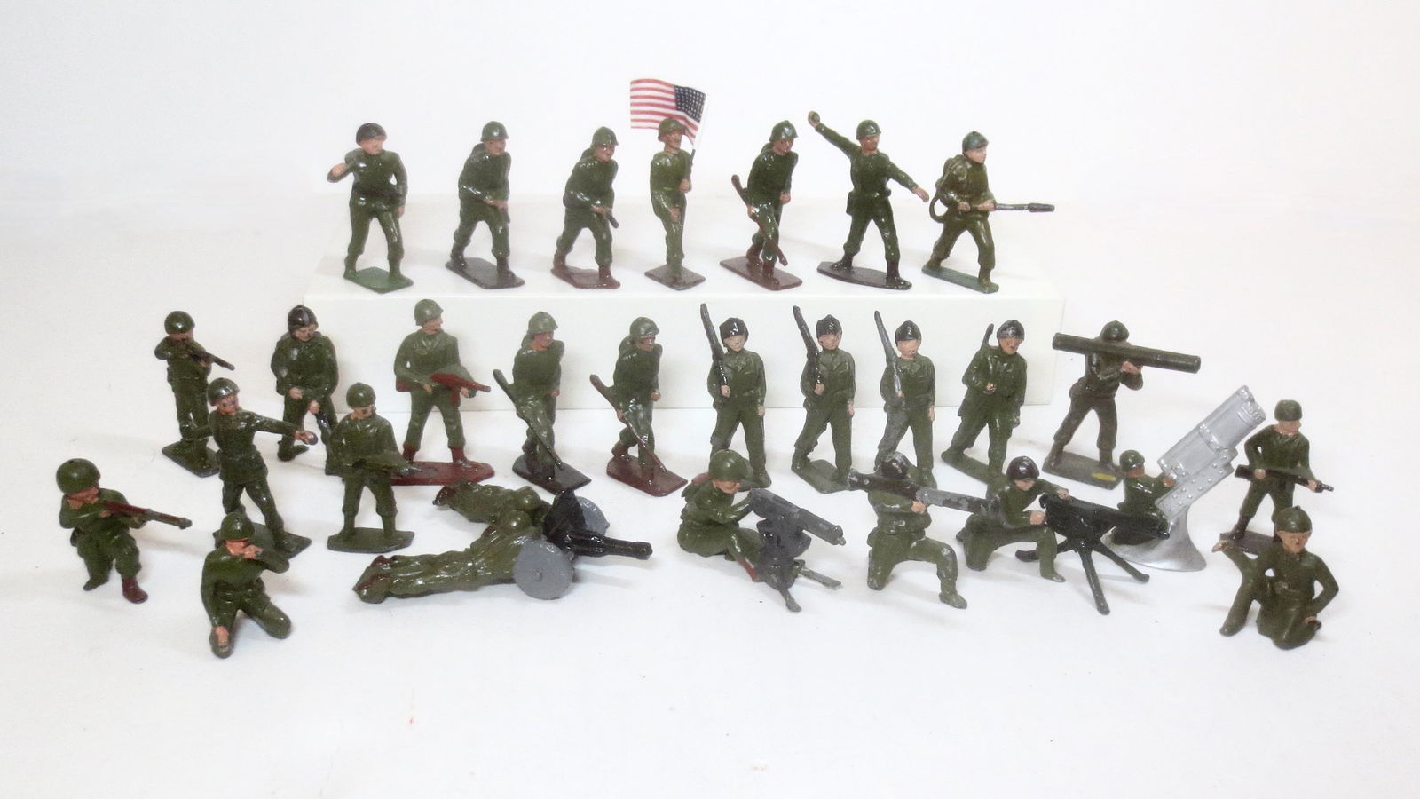 Cherilea & Crescent Khaki Army Assortment (1 of 1)