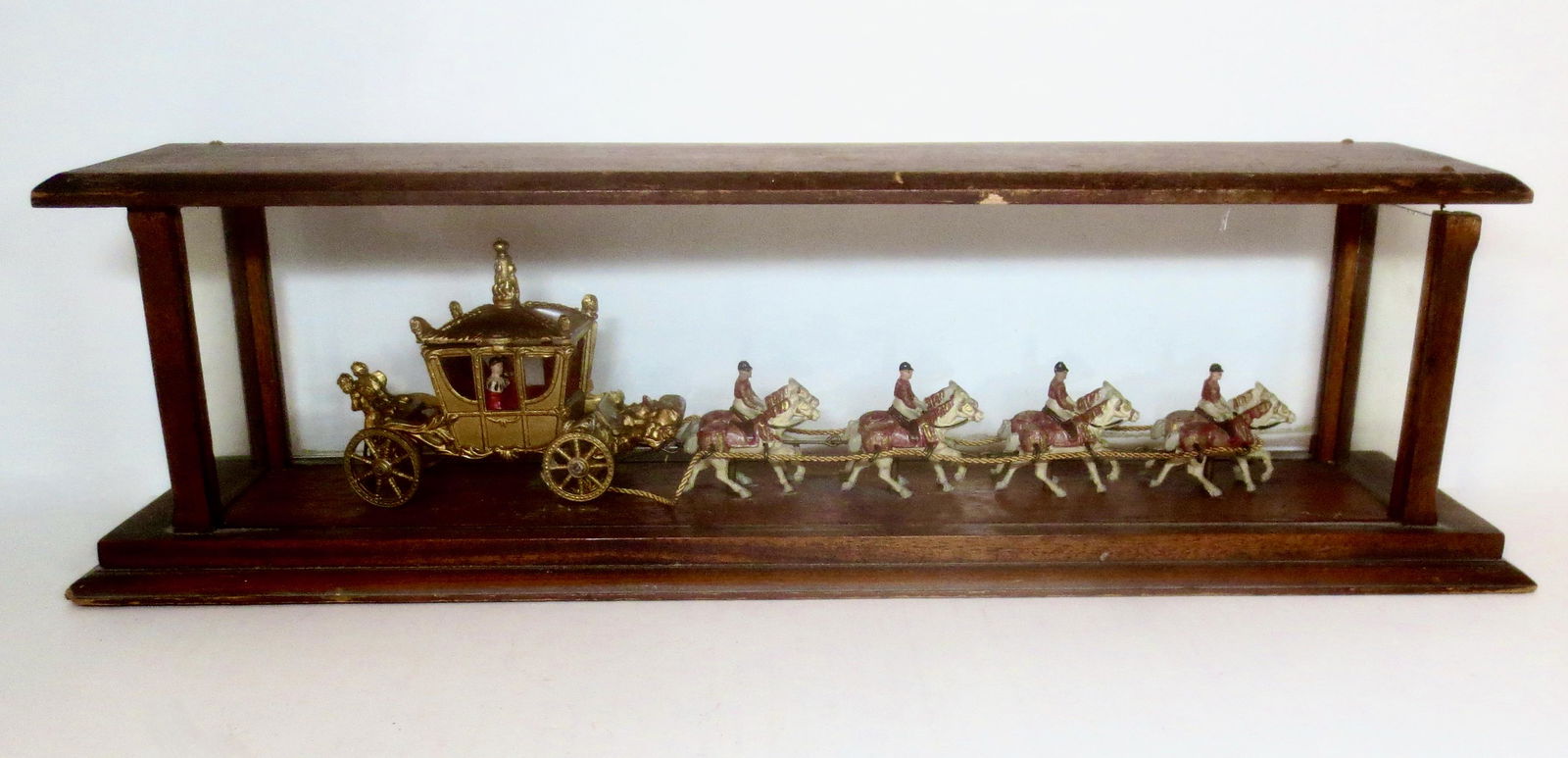Johillco Coronation Coach in Display Box (1 of 1)