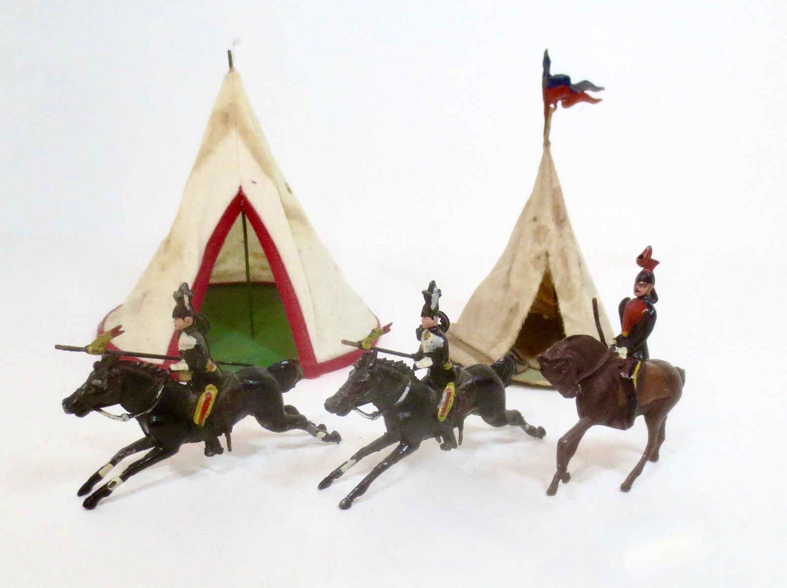 Cherilea Lancers & Officer (1 of 1)