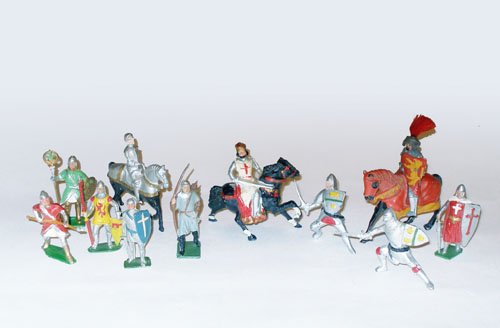 Cherilea RARE King Richard the Lionheart, : Cherilea RARE King Richard the Lionheart, Timpo Mounted Knight (No Lance), Johillco, Crescent Jones and Cherilea Knights, Crusaders and Saracens. Post War - Unboxed. 11 Pieces.