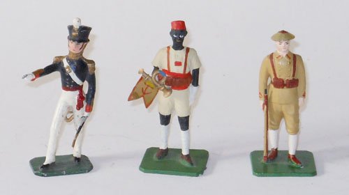 Graham Farish A Royal Artillery Officer: Graham Farish A Royal Artillery Officer of Napoleonic Period, Minikin North African Trumpeter and Chinese Troop. Post war. 3 Pieces.