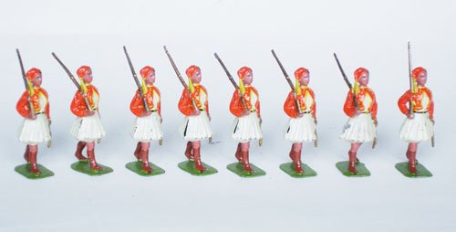 Britains Set # 196 Greek Evzones: Britains Set # 196 Greek Evzones Pre War. 8 Pieces.