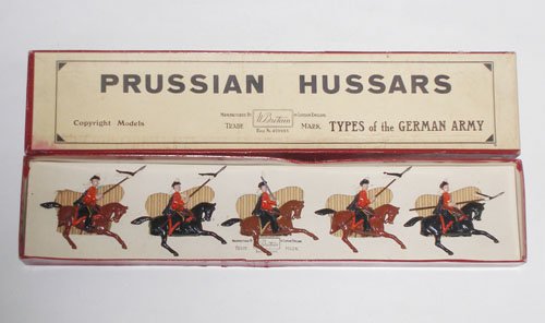 Britains SCARCE Set # 153 Prussian Hussars: Britains SCARCE Set # 153 Prussian Hussars Pre War with Original Types of the German Army Box and inner retaining card. 5 Pieces.