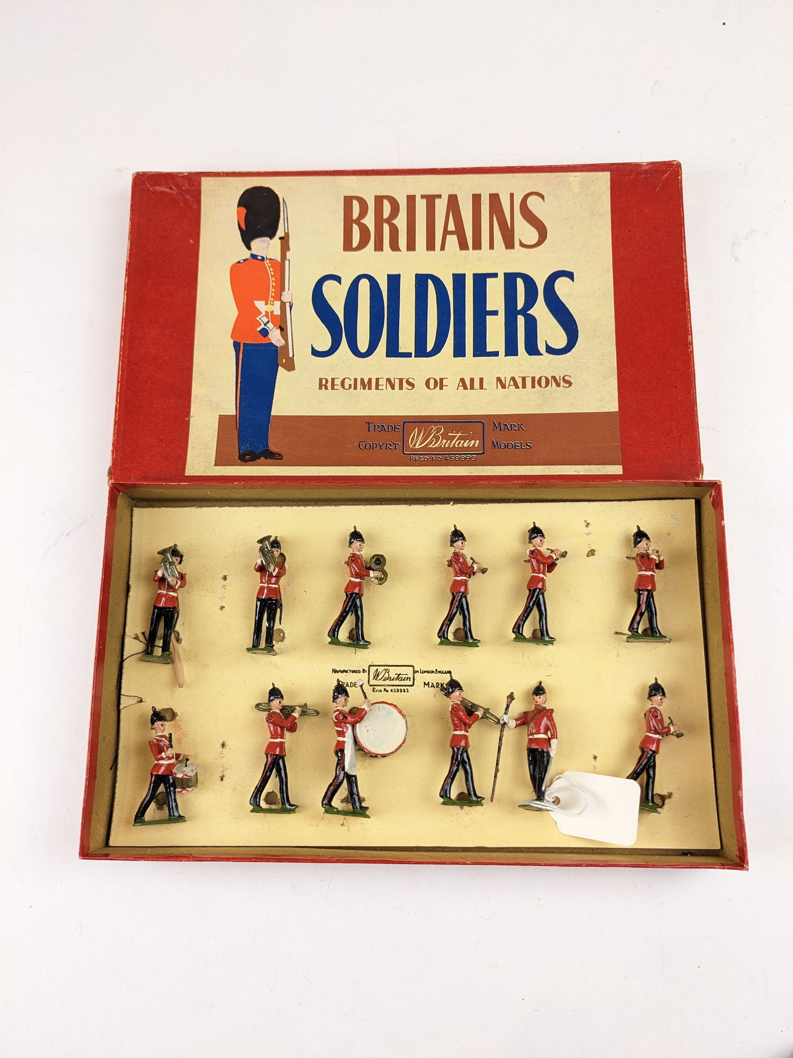 Britains #27 Line Infantry Band (1 of 1)