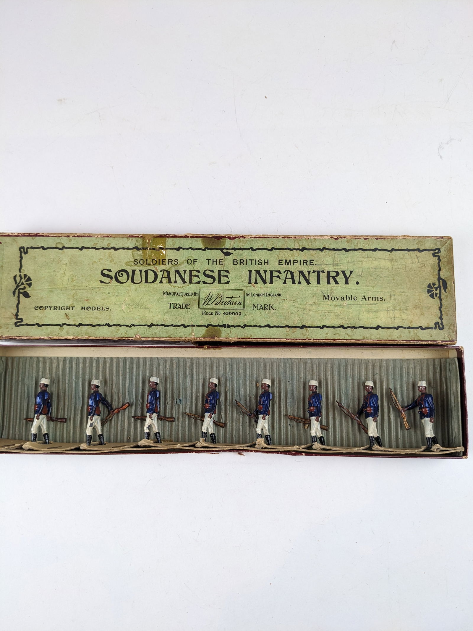 Britains #116 Soudanese Infantry Pre-War (1 of 1)