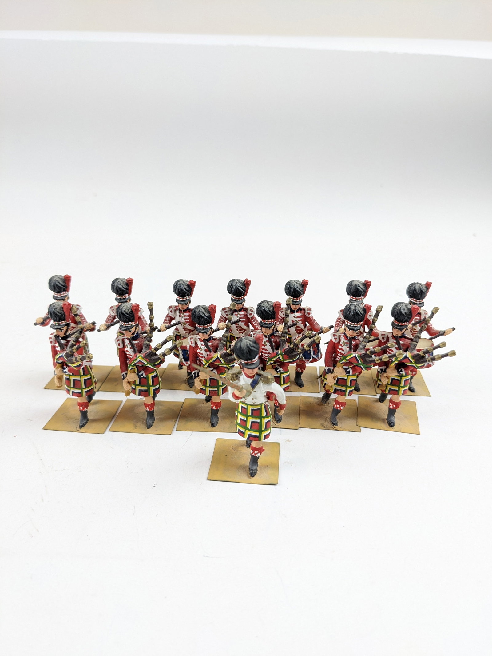 Alymer Highlanders Pipes and Drums: 14 Pieces Condition Excellent No Box