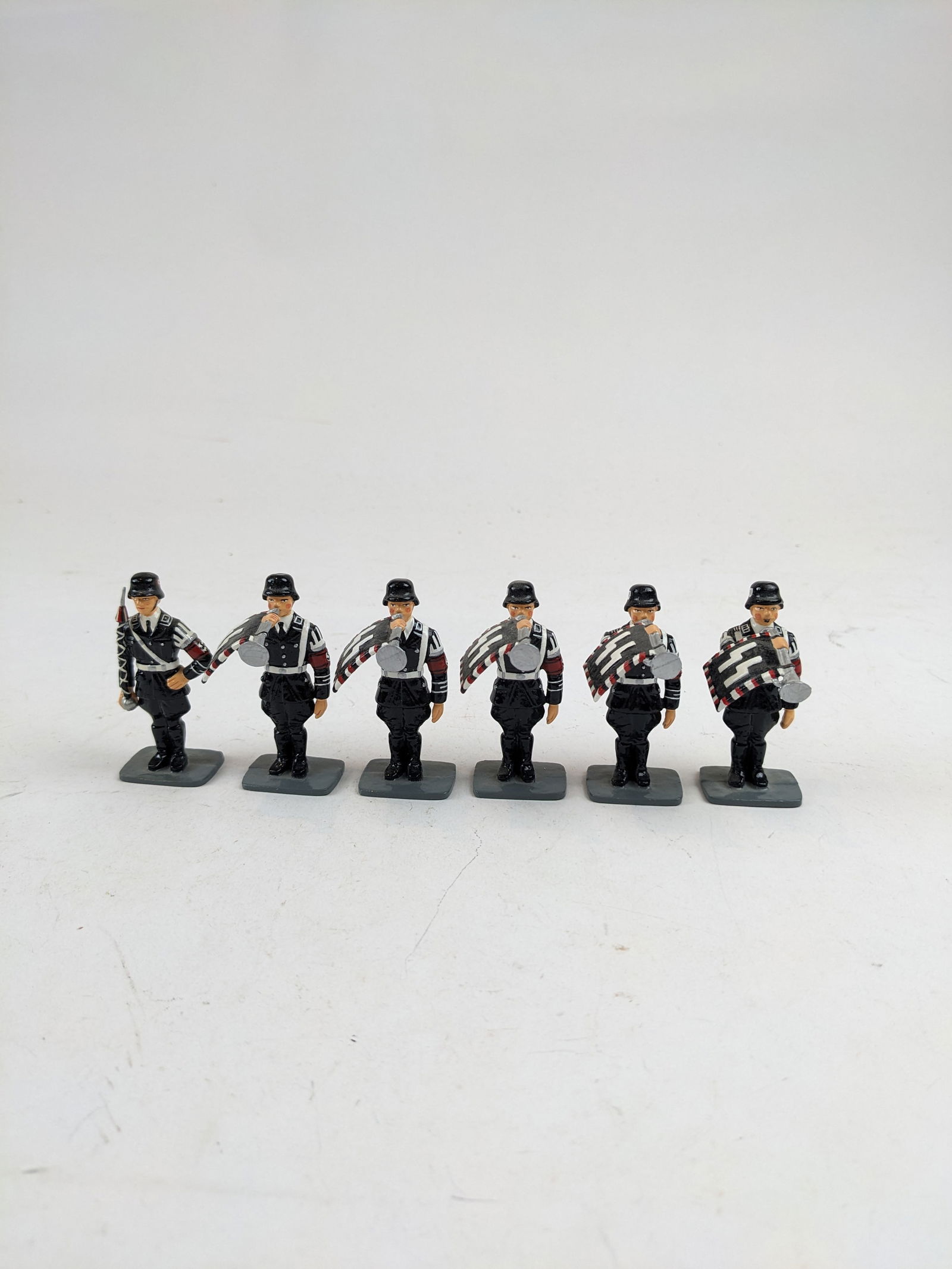 King & Country Glossy SS Bugles (1 of 1)