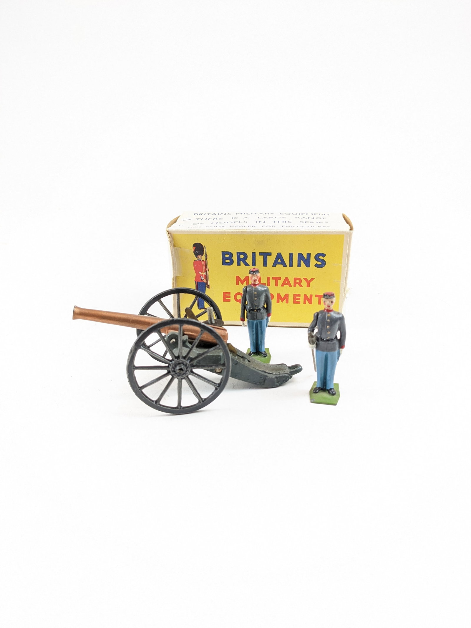 Britains #2058 Confederate Art: 3 Pieces Condition Excellent Box Poor