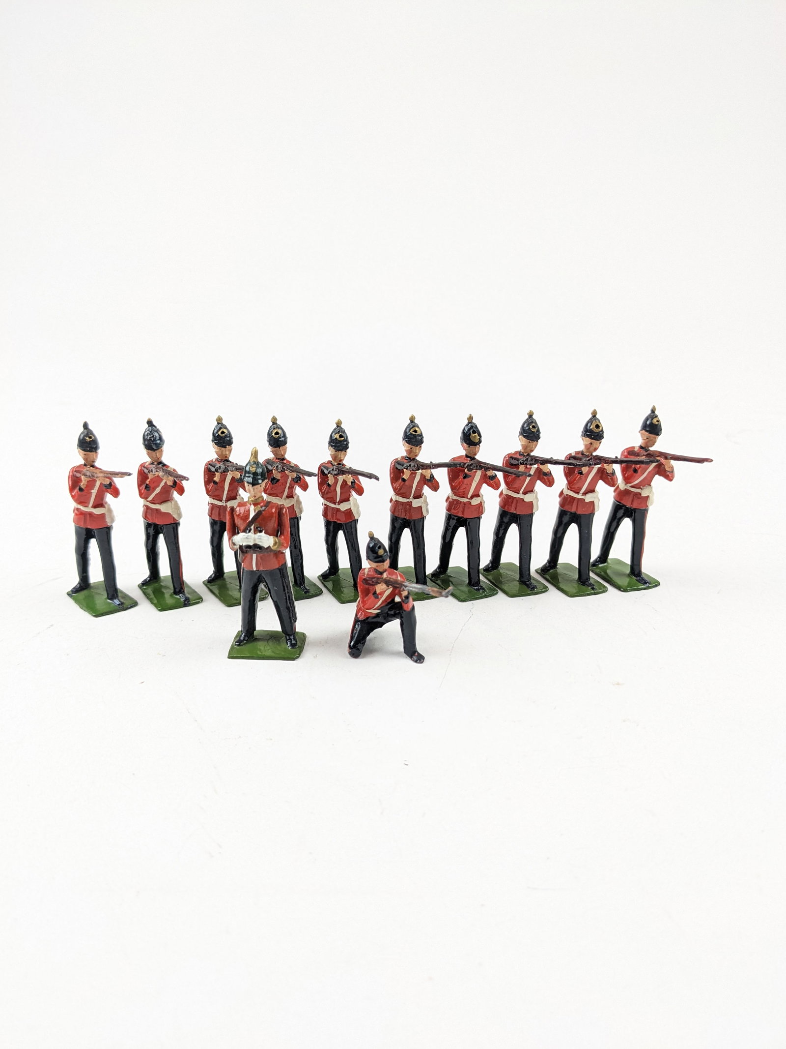 Britains From Set #29 Royal West Surrey Firing: Post War. 12 Pieces Condition Very Good To Excellent No Box
