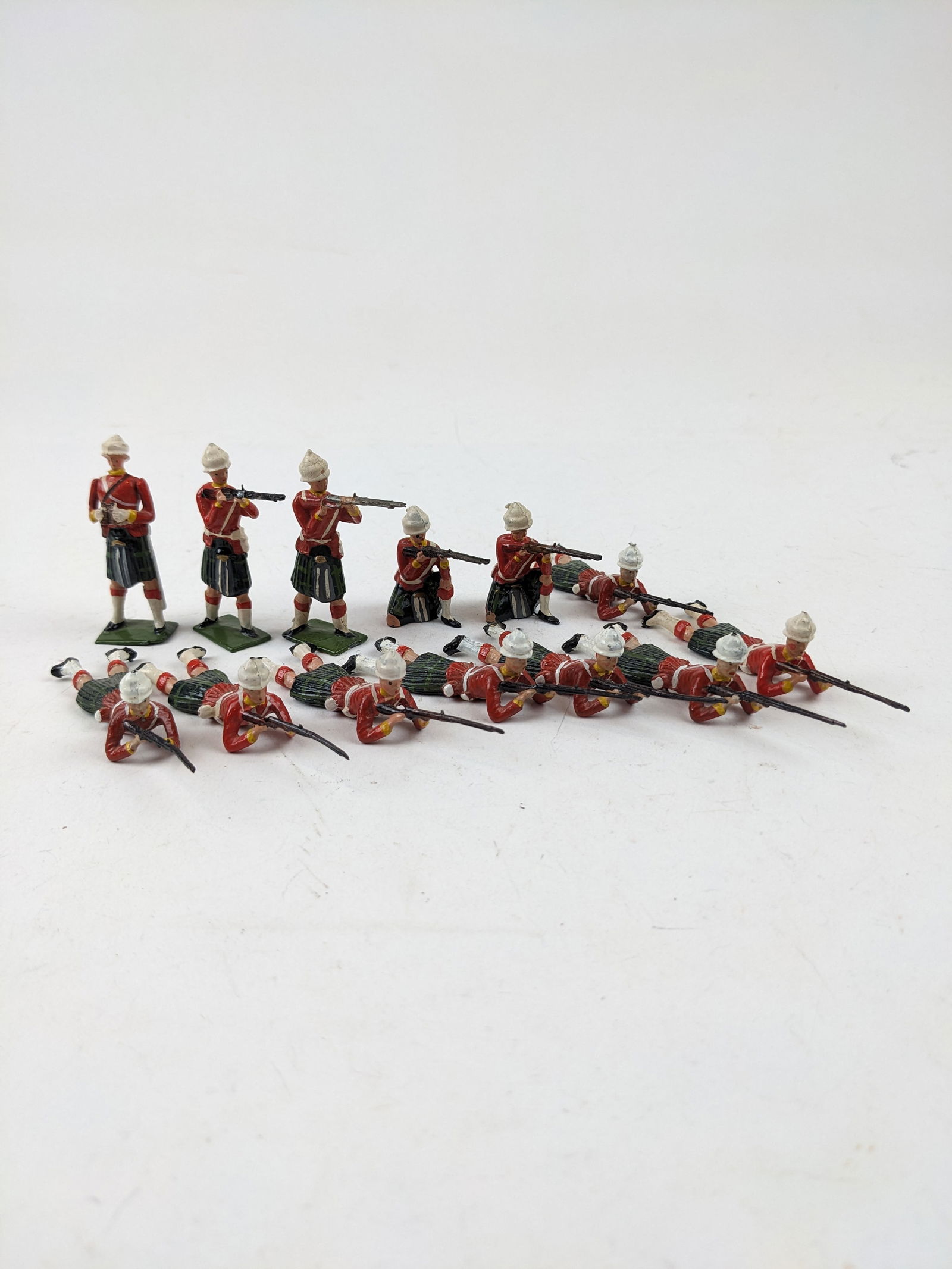 Britains Cameron Highlanders Firing (1 of 1)