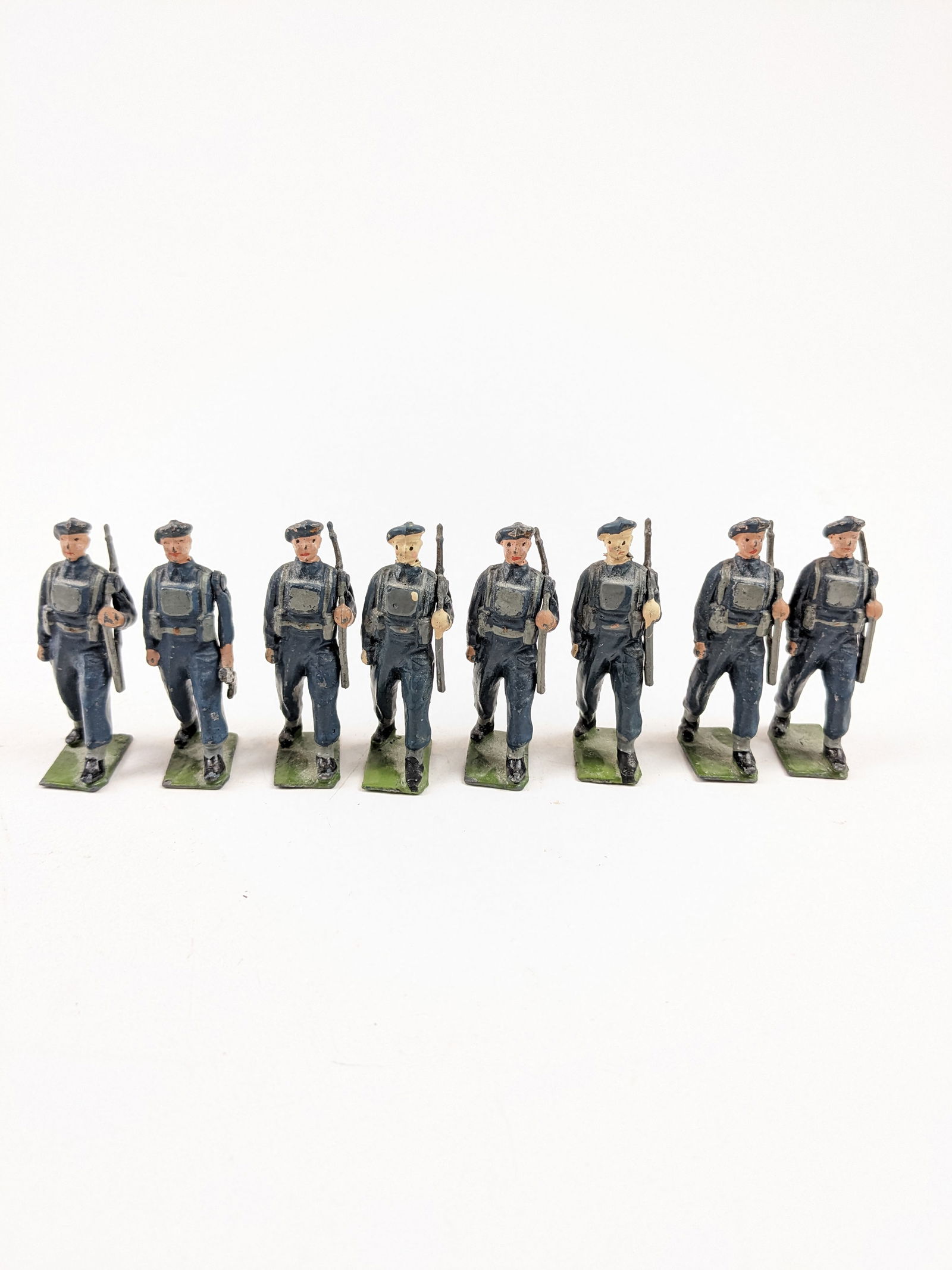 Britains From Set #2044 U.S. Air Corps (1 of 1)