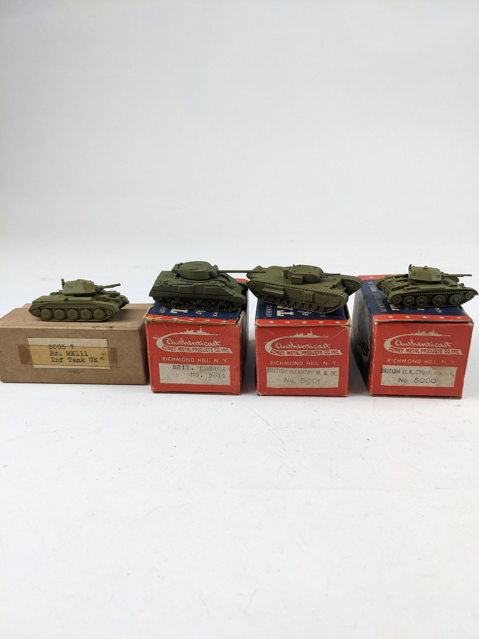 Authenticast British Tanks: 4 Pieces Condition Excellent Boxes Fair To Good