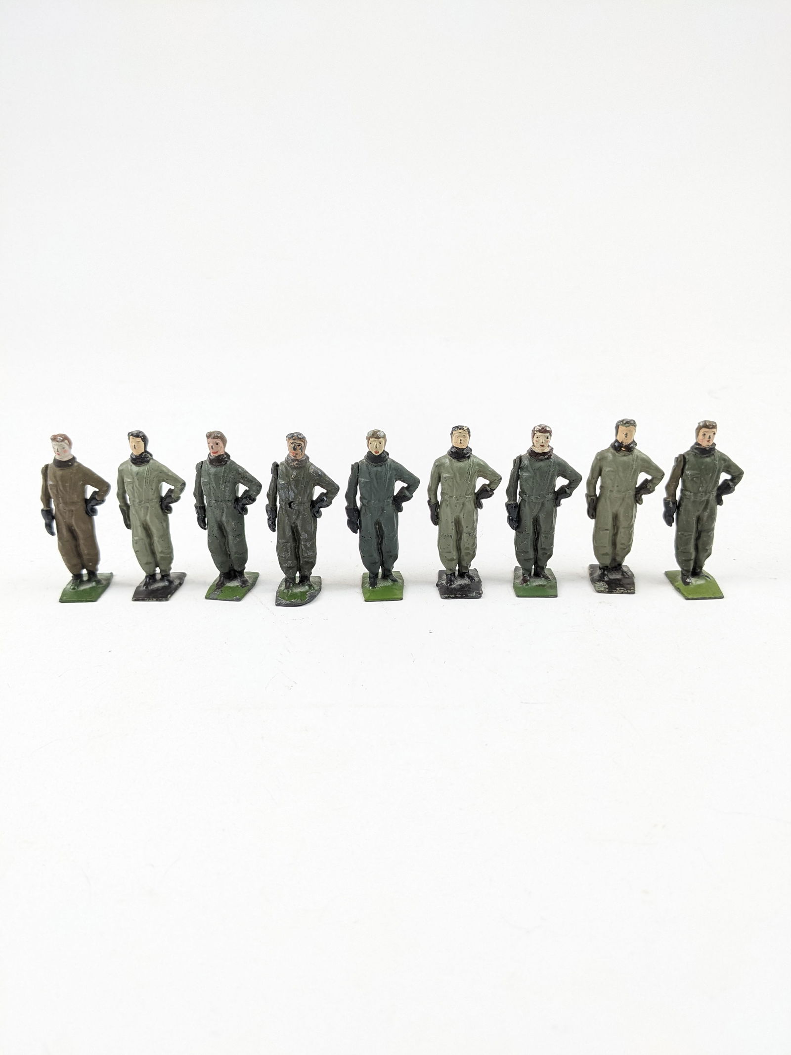 Britains From Set #33 RAF in Sidcot Suits (1 of 1)