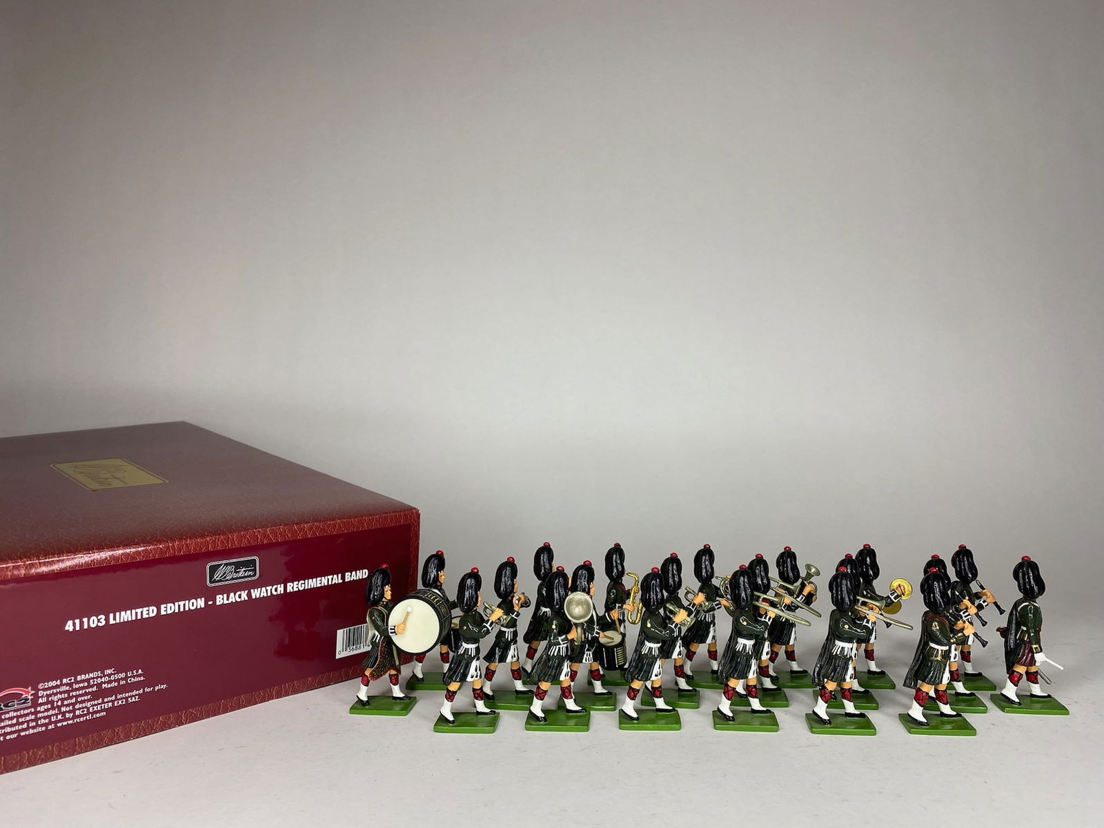 Britains #41103 Black Watch Regimental Band (1 of 2)