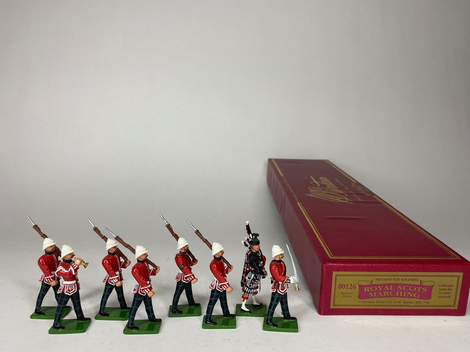 Britains #00126 Royal Scots Marching (1 of 2)